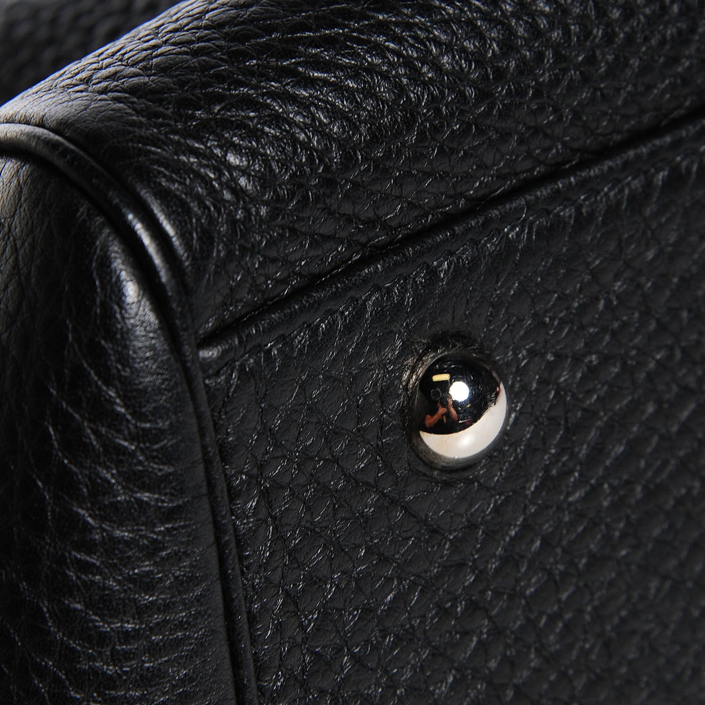 Togo Paris Bombay 40 Black