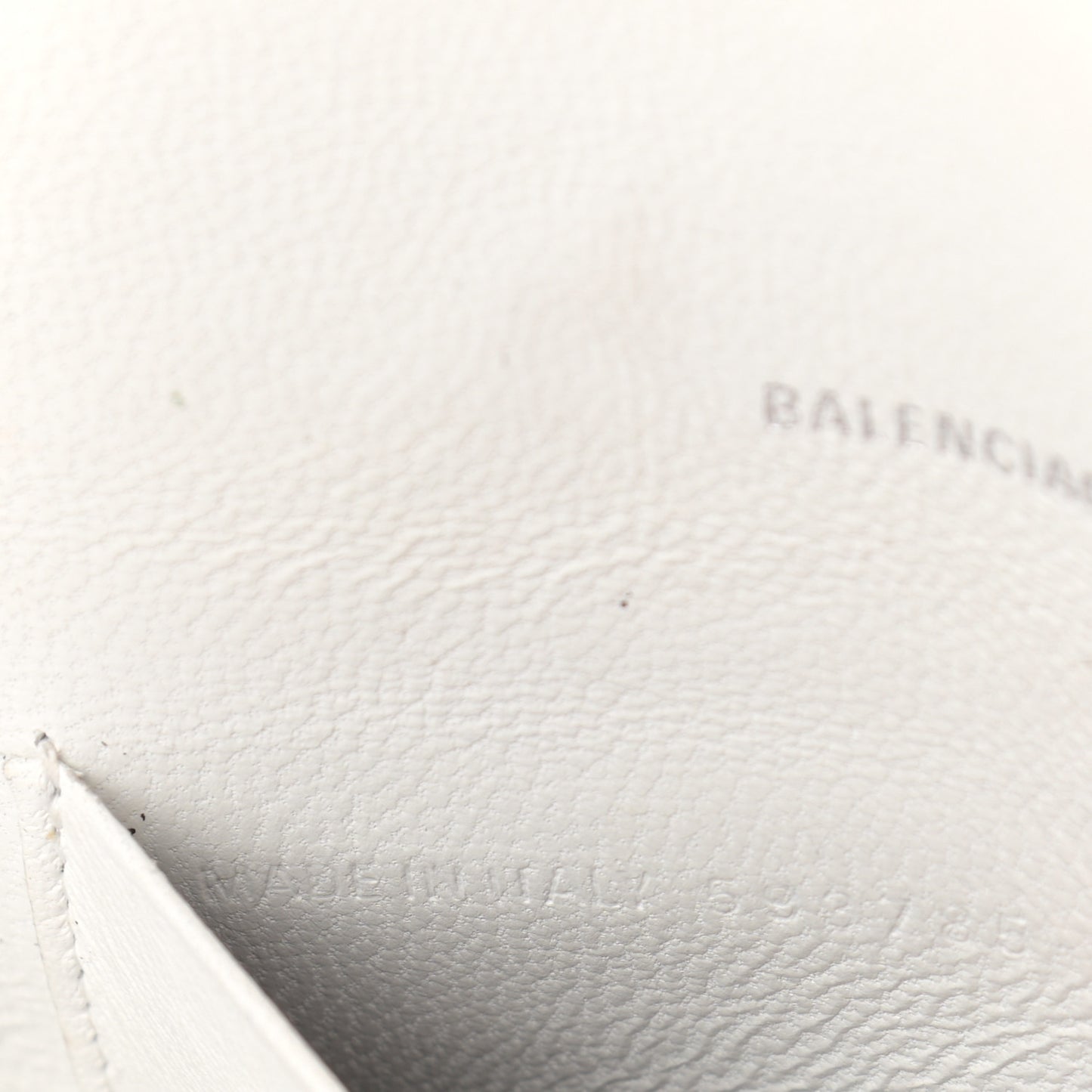 Grained Calfskin Logo Cash Phone Holder Wallet On Chain White Fluo Pink