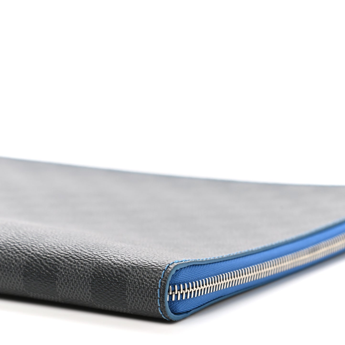 Damier Graphite Pochette Jour GM Bleu