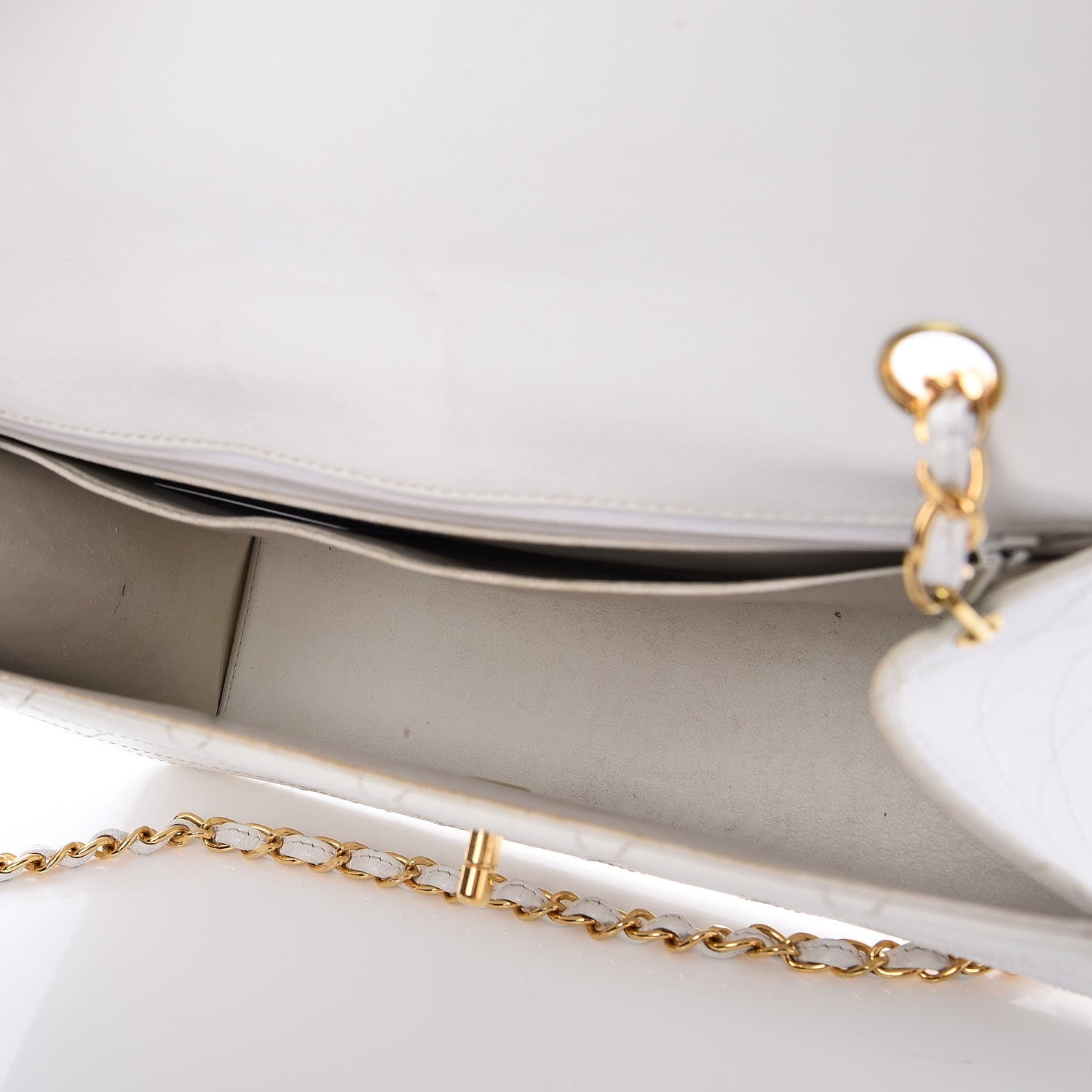 Chanel Caviar Quilted Jumbo Single Flap White 7 of 15