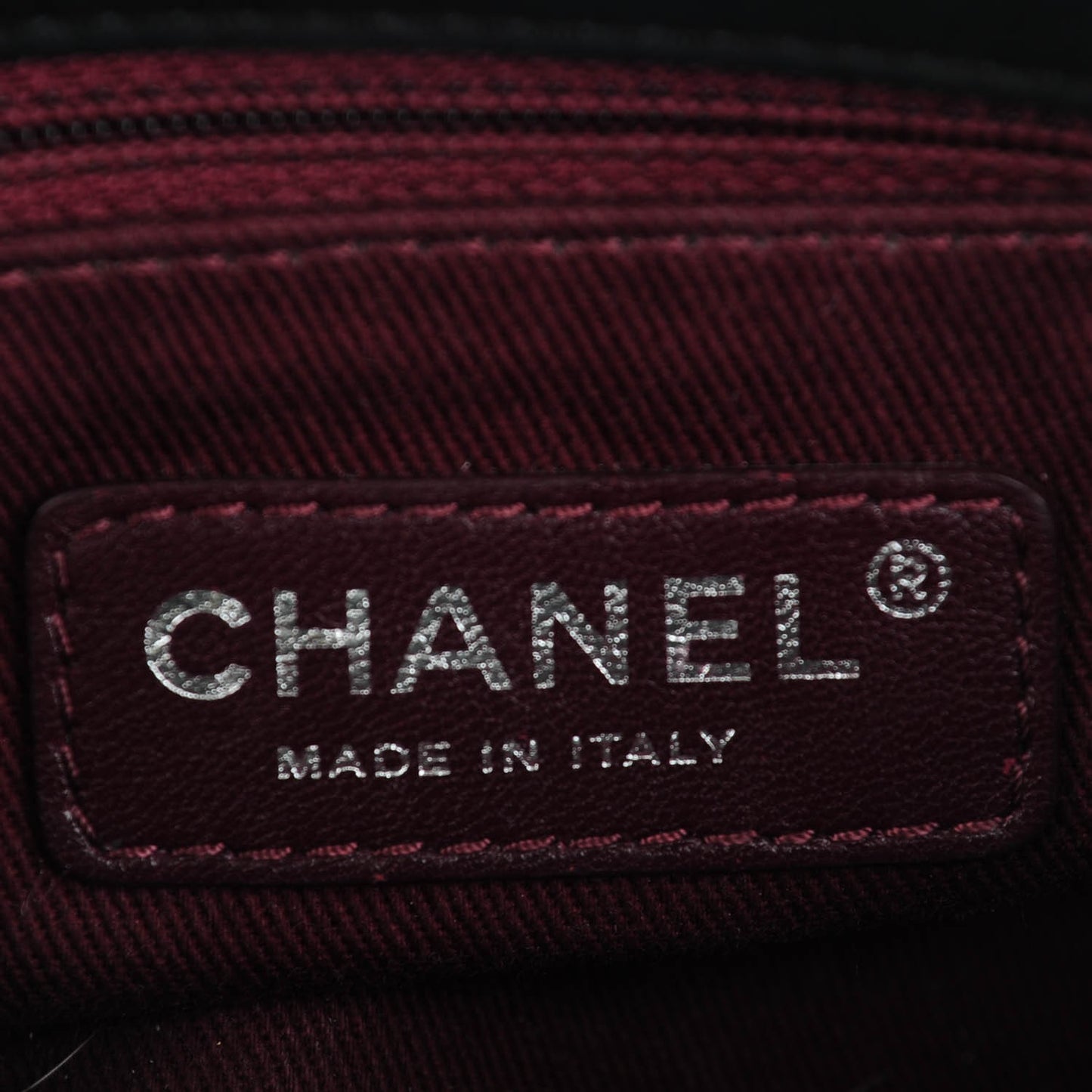 Calfskin Diamond Embossed Small New Chic Flap Black