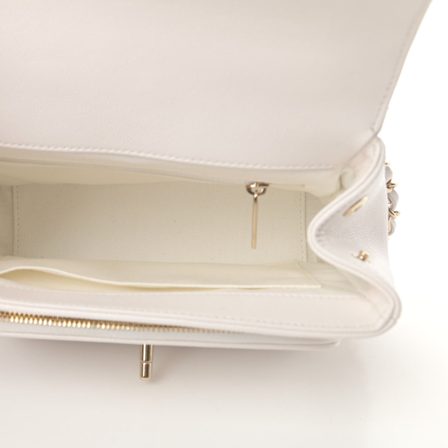 Chanel Caviar Quilted Medium Business Affinity Flap White 5 of 12