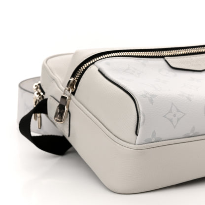 Louis Vuitton Taigarama Outdoor Messenger Antartica 8 of 10