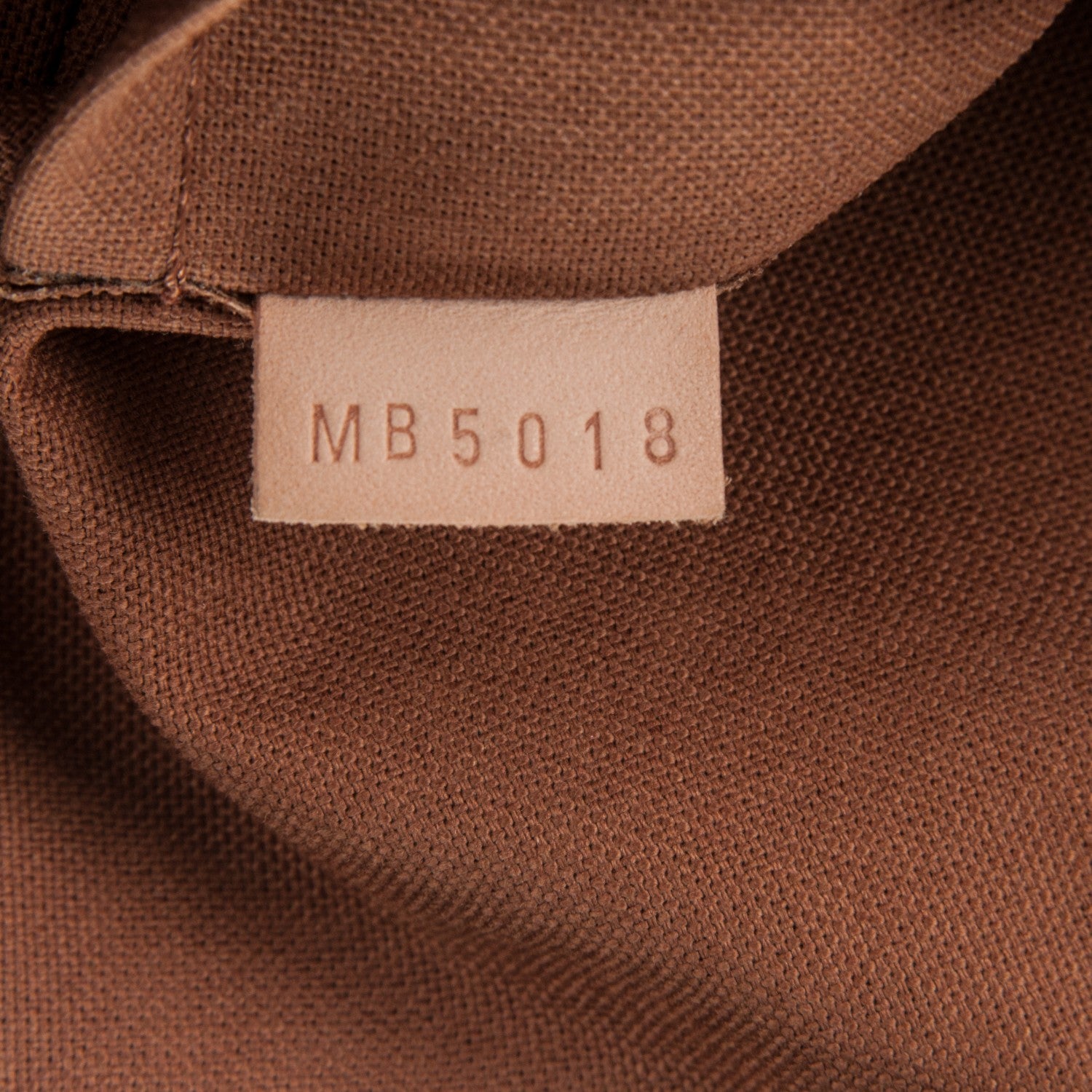 Louis Vuitton Monogram Tivoli GM 7 of 7
