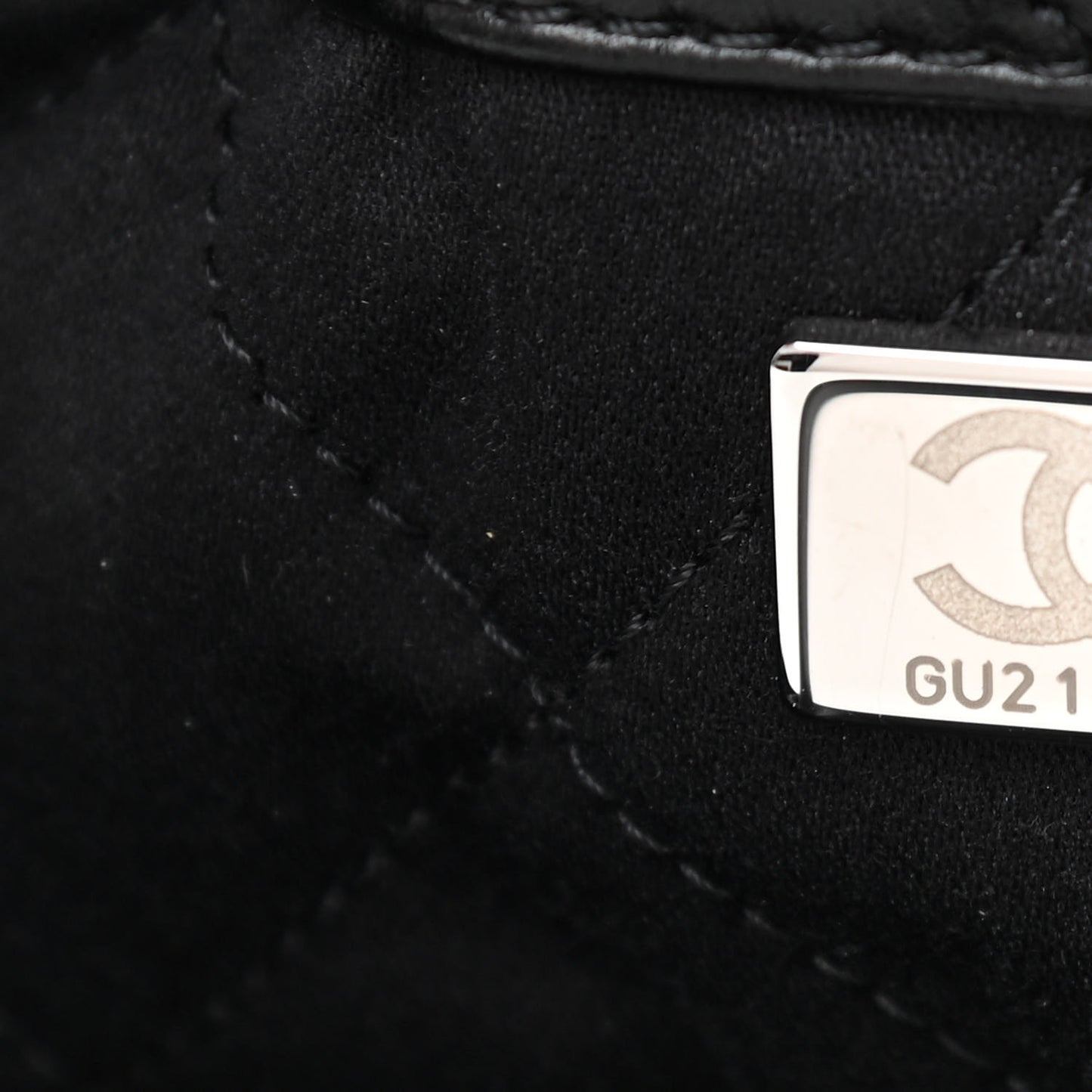 Shiny Calfskin Quilted Chanel 22 Backpack Black