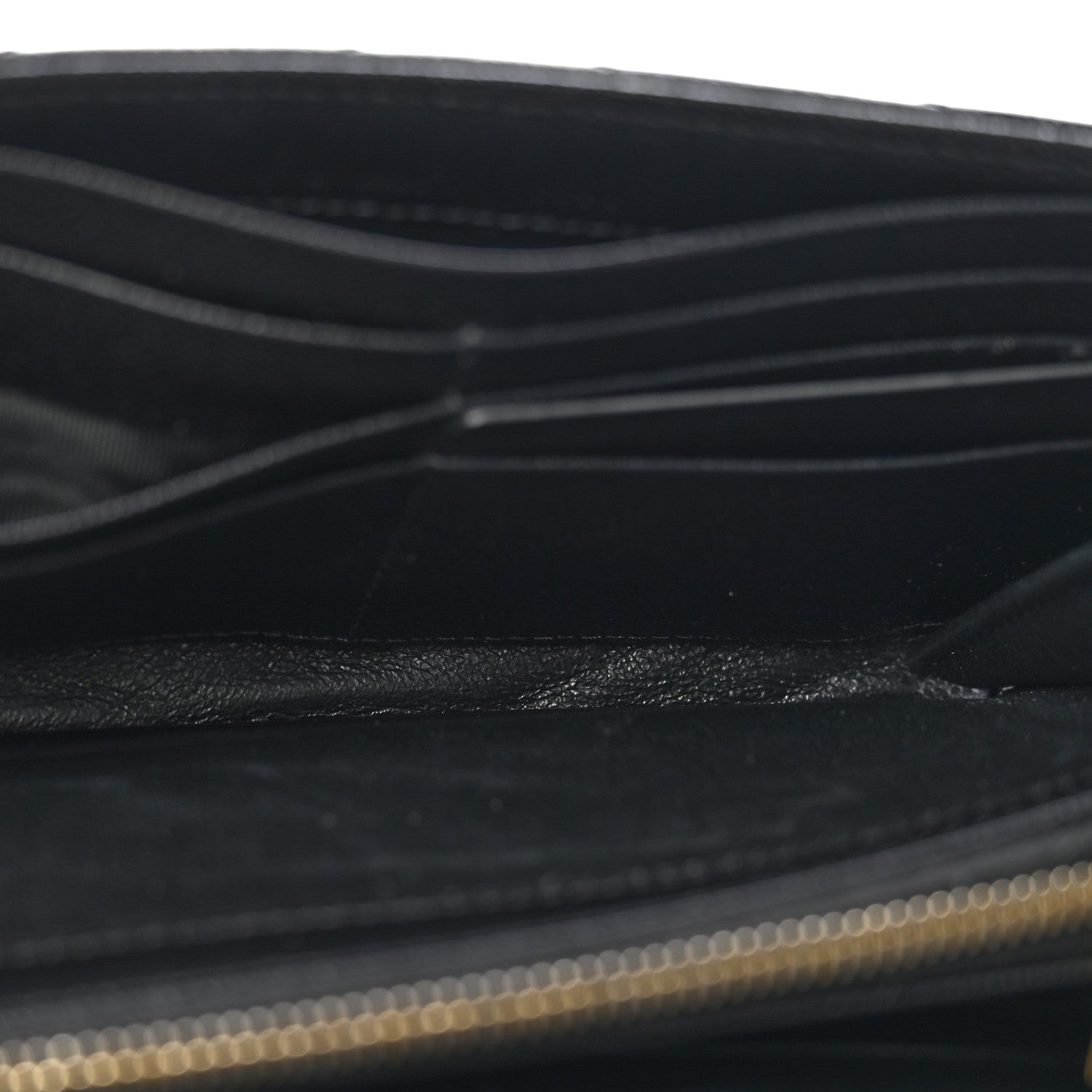 Saint Laurent Grain De Poudre Matelasse Chevron Monogram Flap Wallet Black 5 of 10
