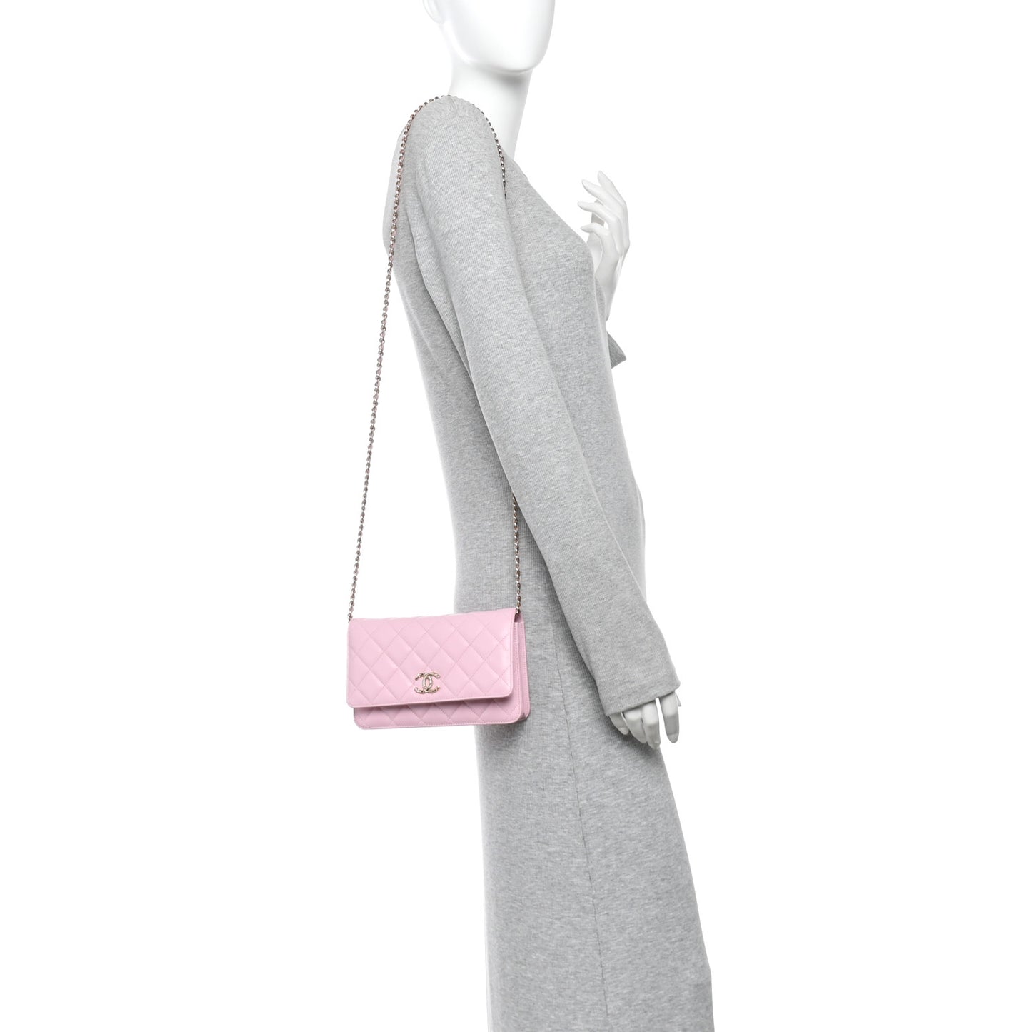 Caviar Quilted Textured CC Wallet on Chain WOC Light Pink
