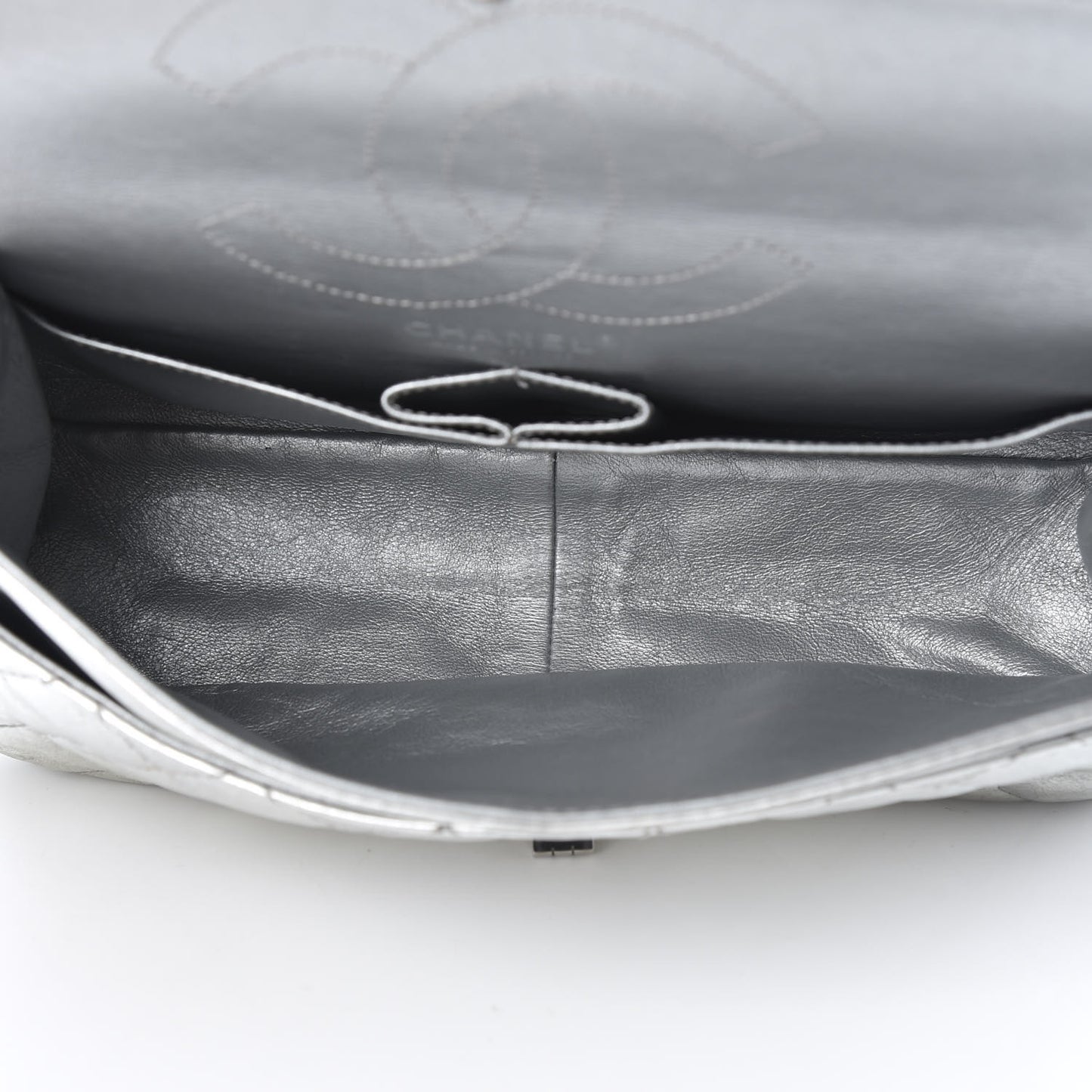 Metallic Aged Calfskin Quilted 2.55 Reissue 226 Flap Silver