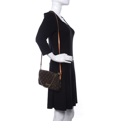 Louis Vuitton Monogram Favorite MM 2 of 11