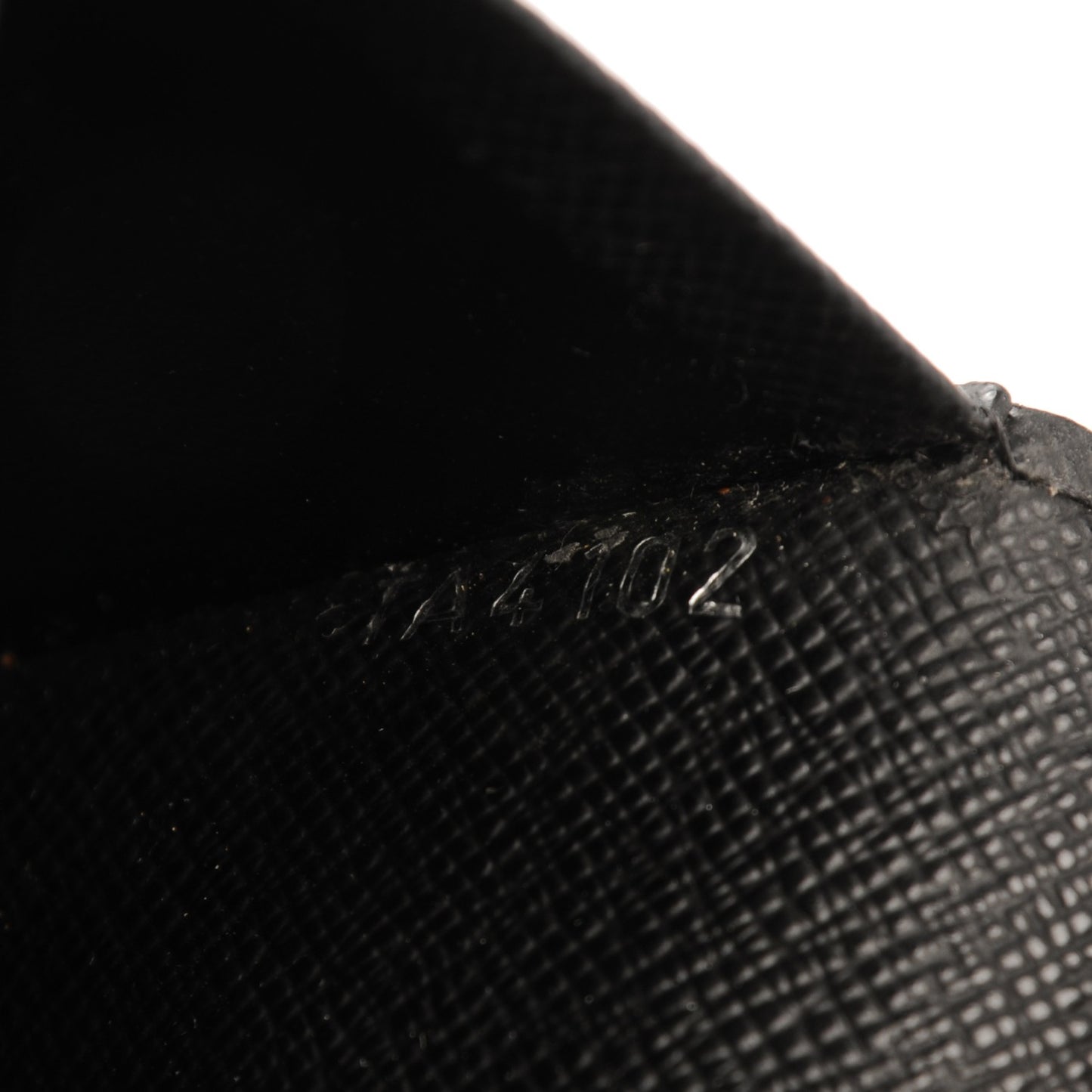 Damier Graphite Brazza Wallet