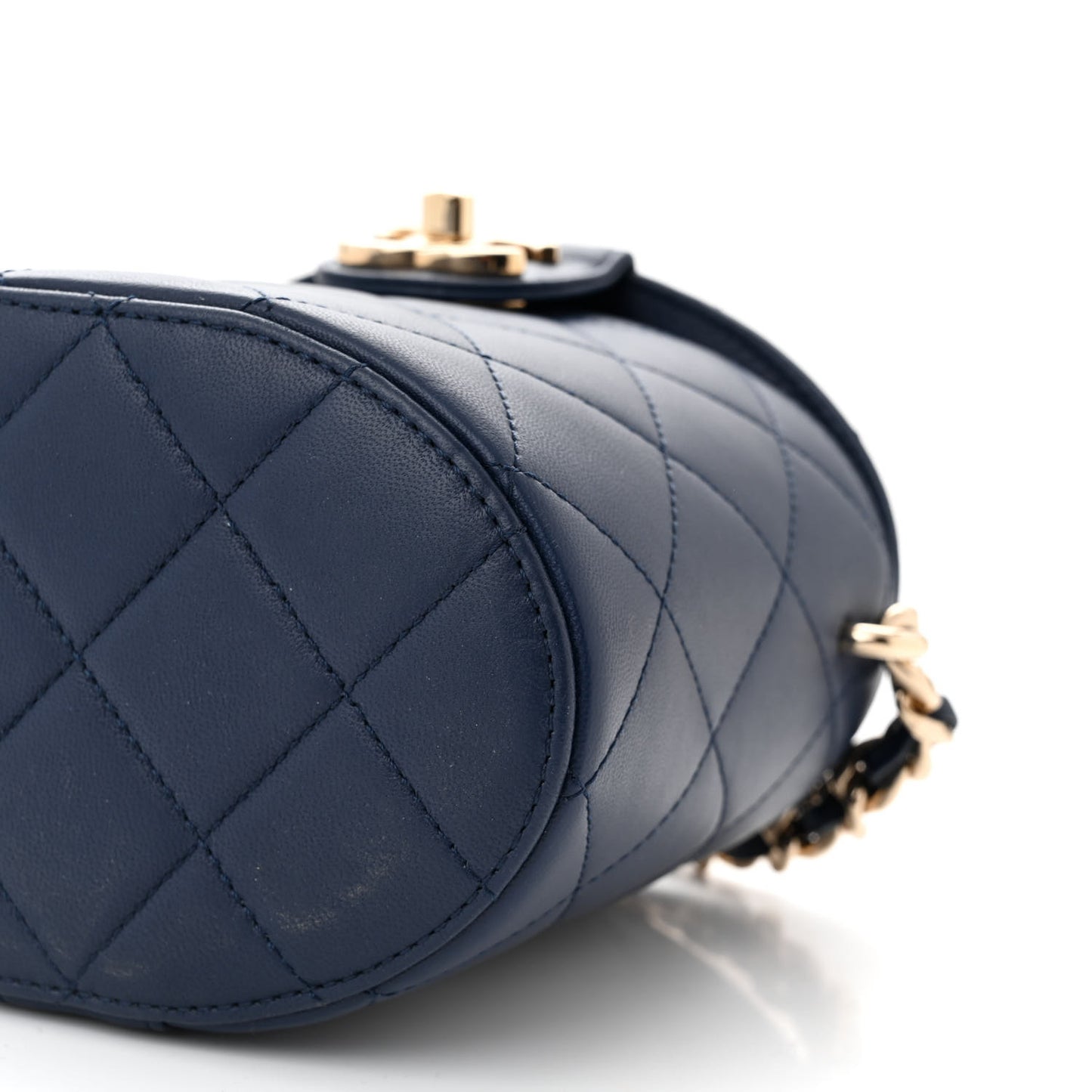 Lambskin Resin Elegant Chain Vanity Case Blue