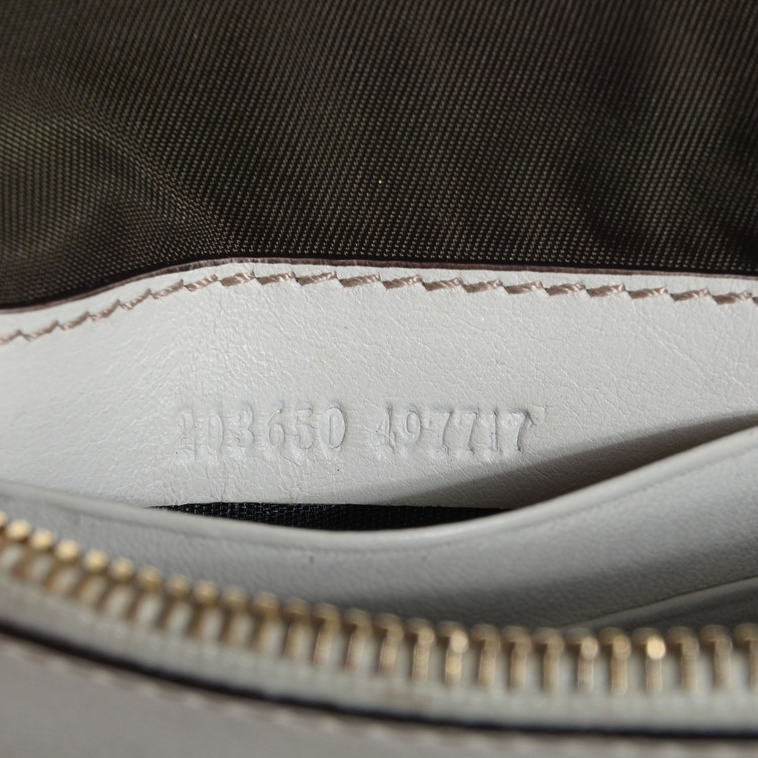 Gucci Monogram D Ring Wristlet White 7 of 7