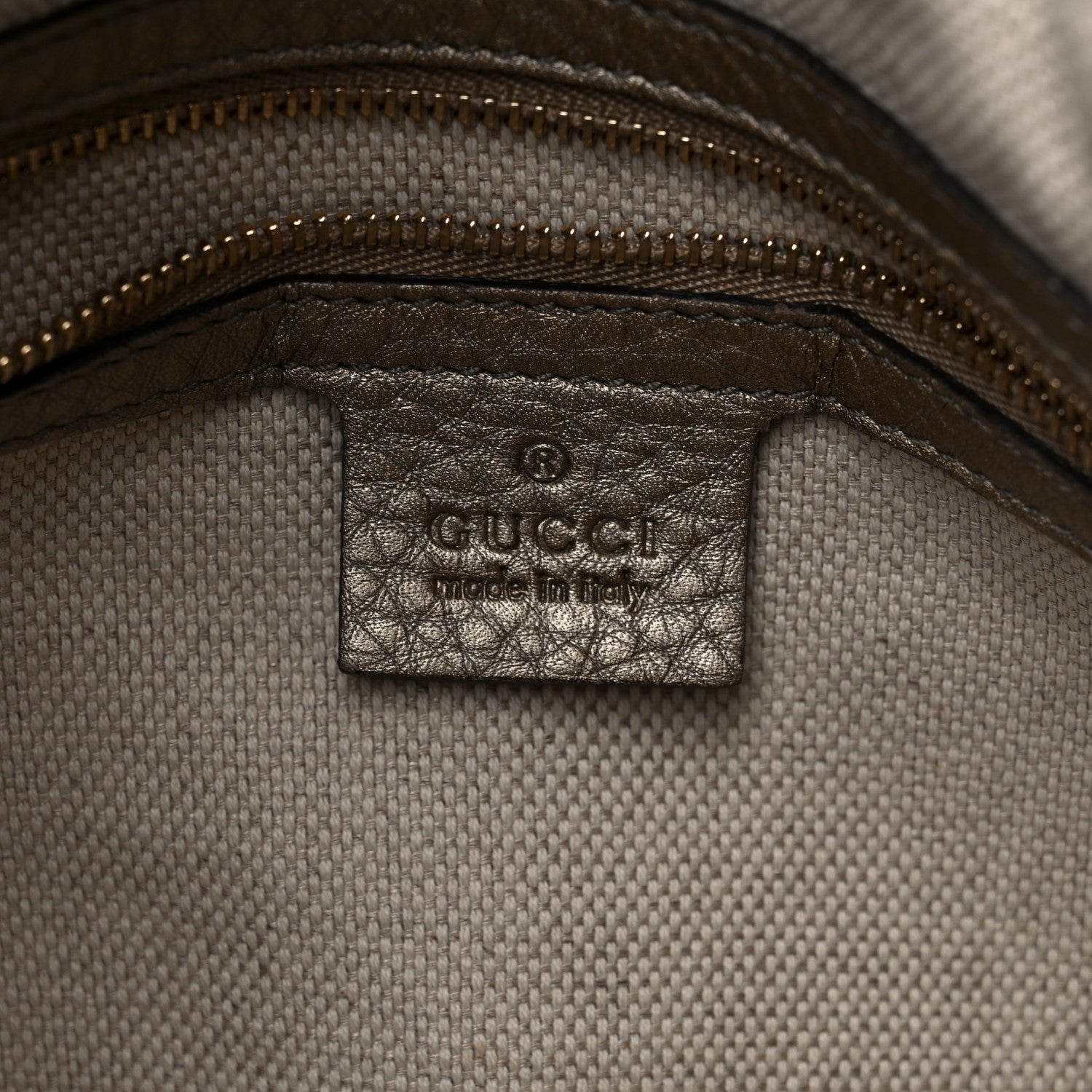 Gucci Metallic Pebbled Calfskin Medium Soho Chain Shoulder Bag Golden Beige 6 of 13