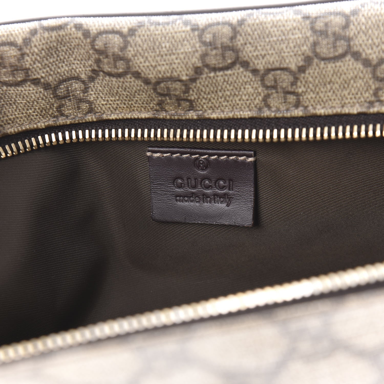 Gucci GG Supreme Monogram Toiletry Case Dark Brown 8 of 10