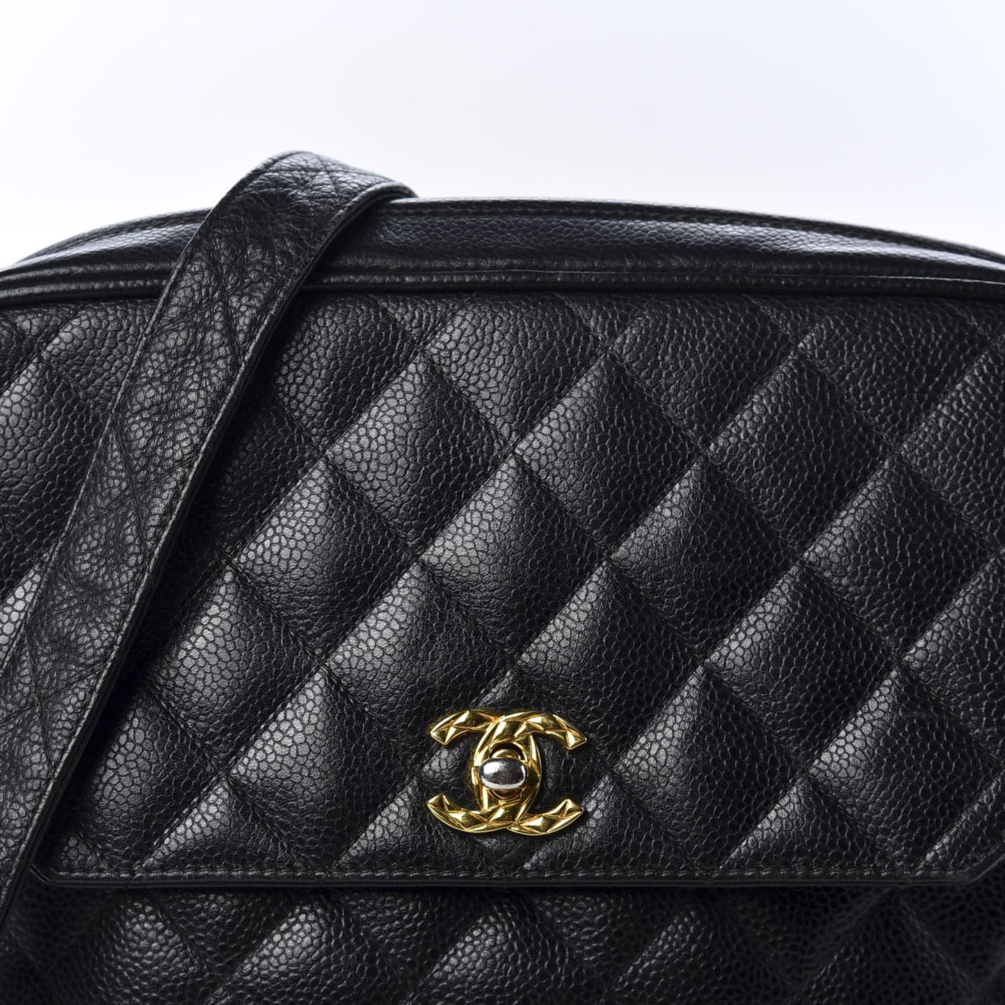 Caviar Quilted Flap Shoulder Bag Black