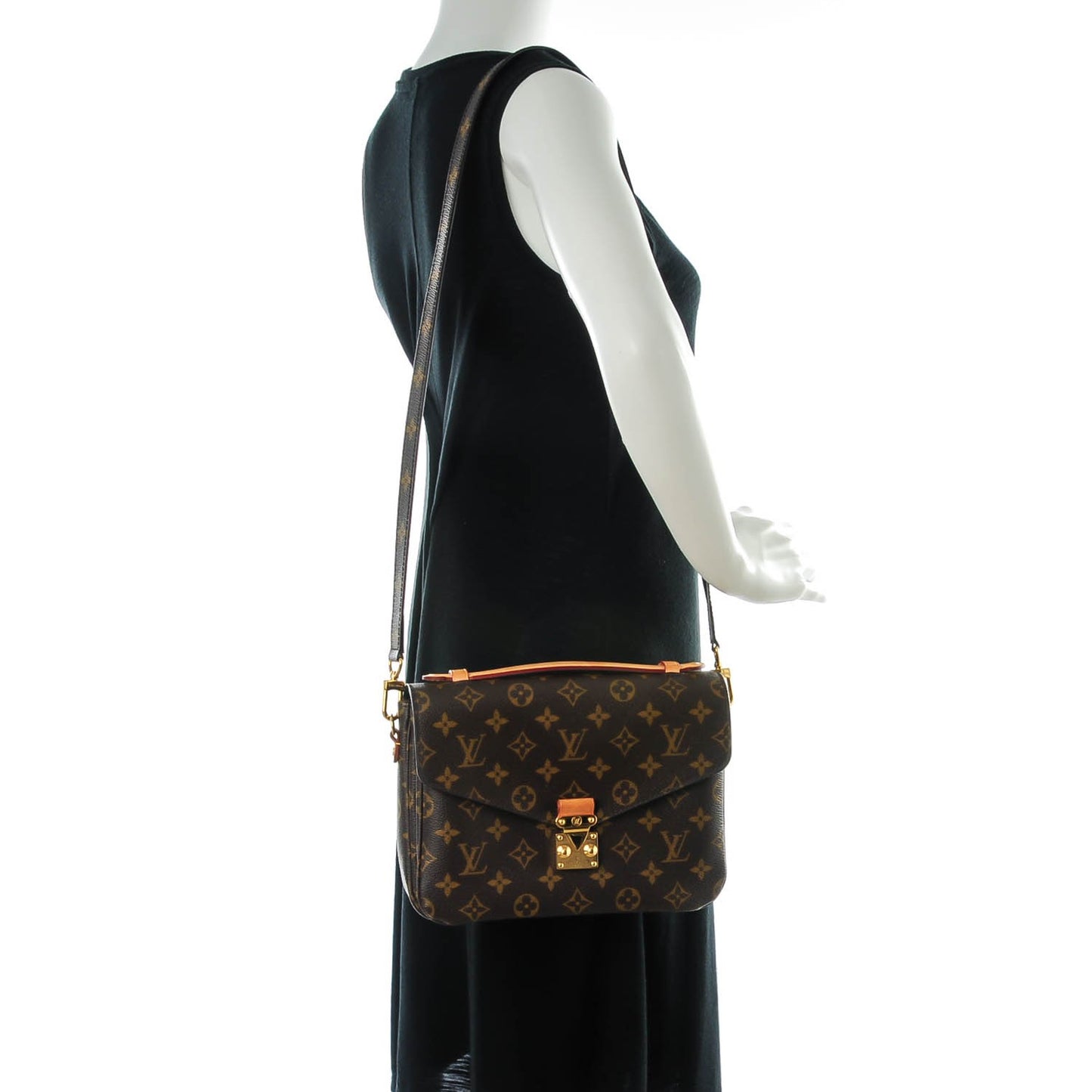 Monogram Pochette Metis