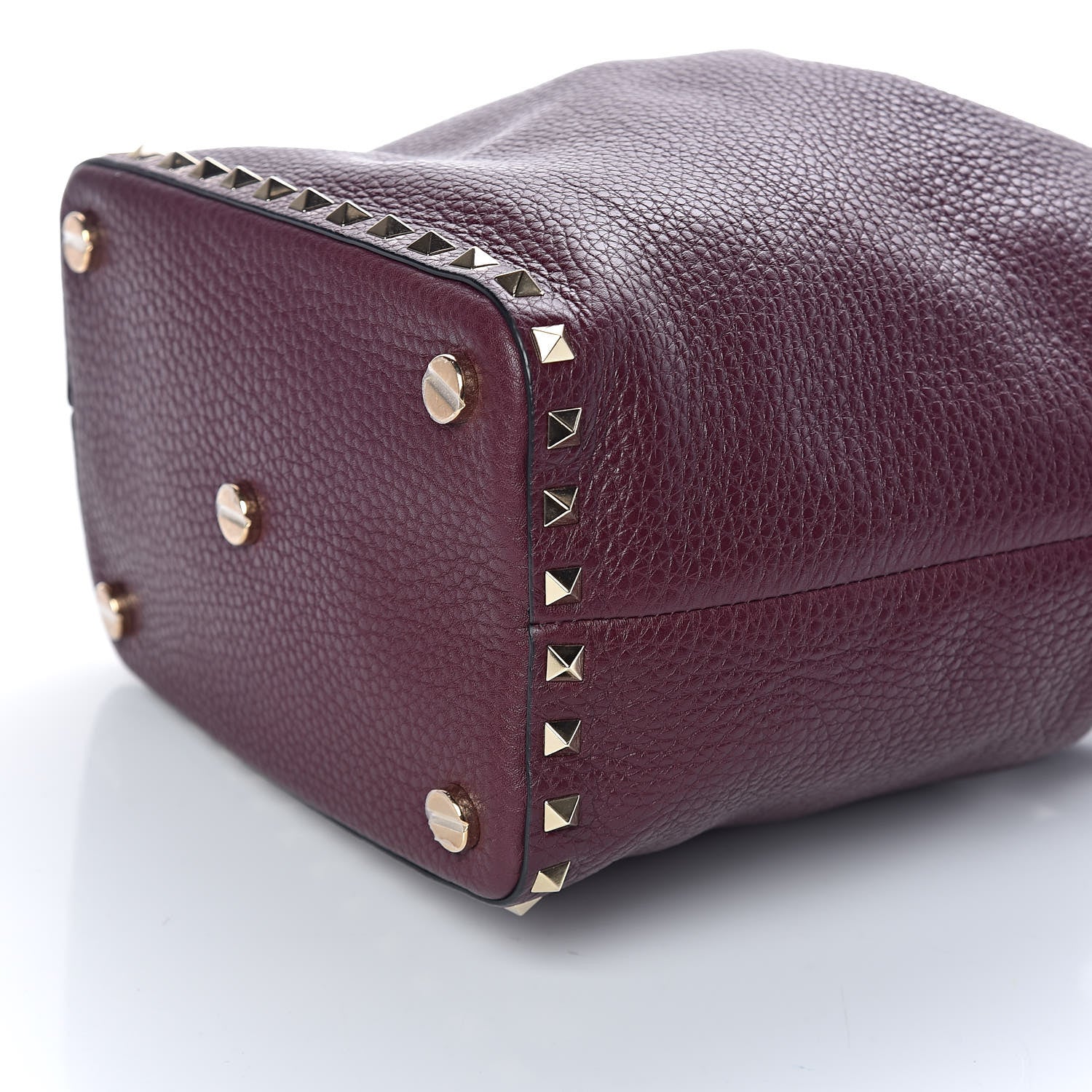 Valentino Garavani Pebbled Calfskin Small Rockstud Bucket Bag Vinaccia 9 of 9