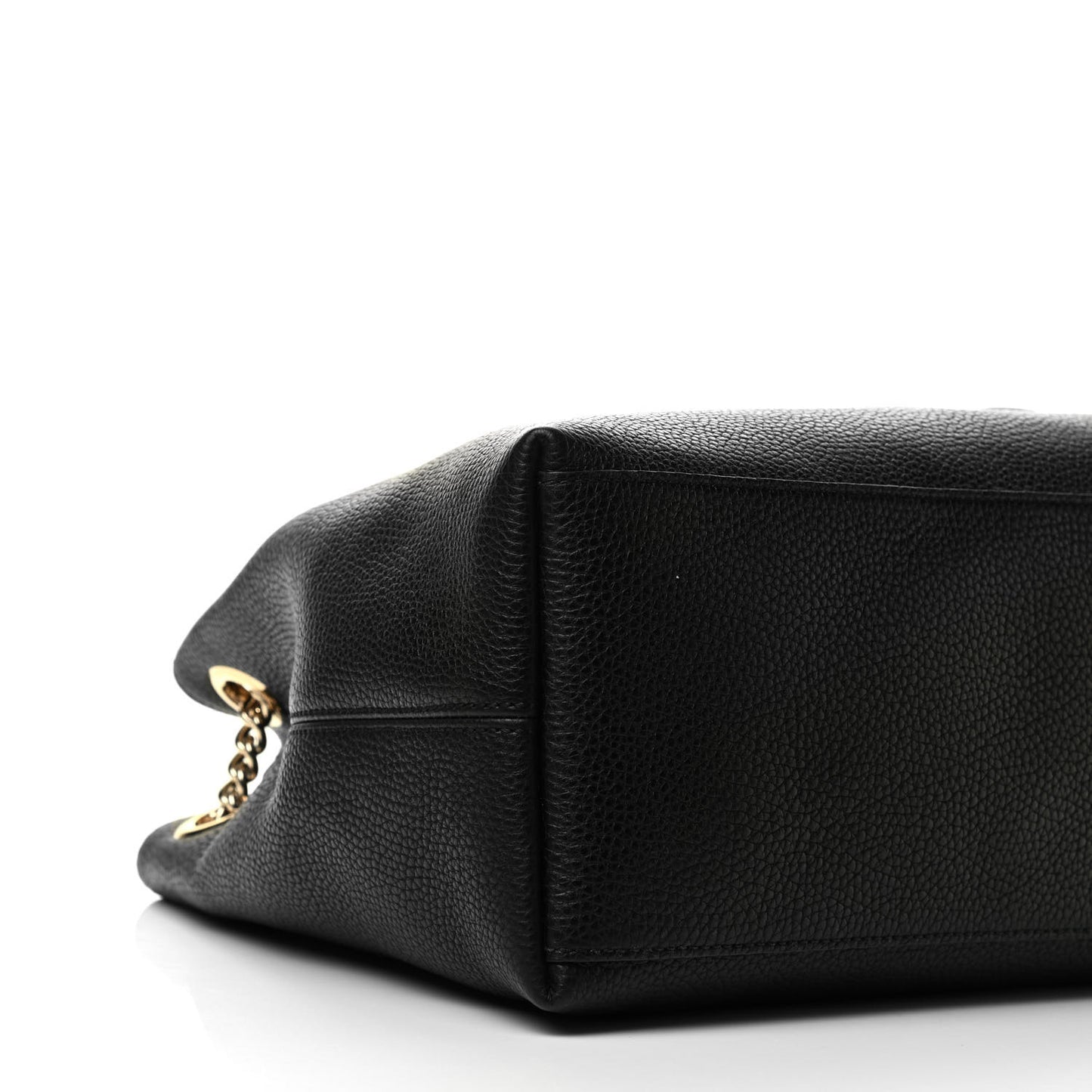 Pebbled Calfskin Medium Soho Chain Shoulder Bag Black