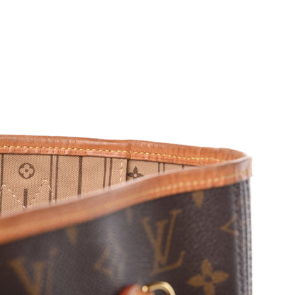 Louis Vuitton Monogram Neverfull MM 11 of 19