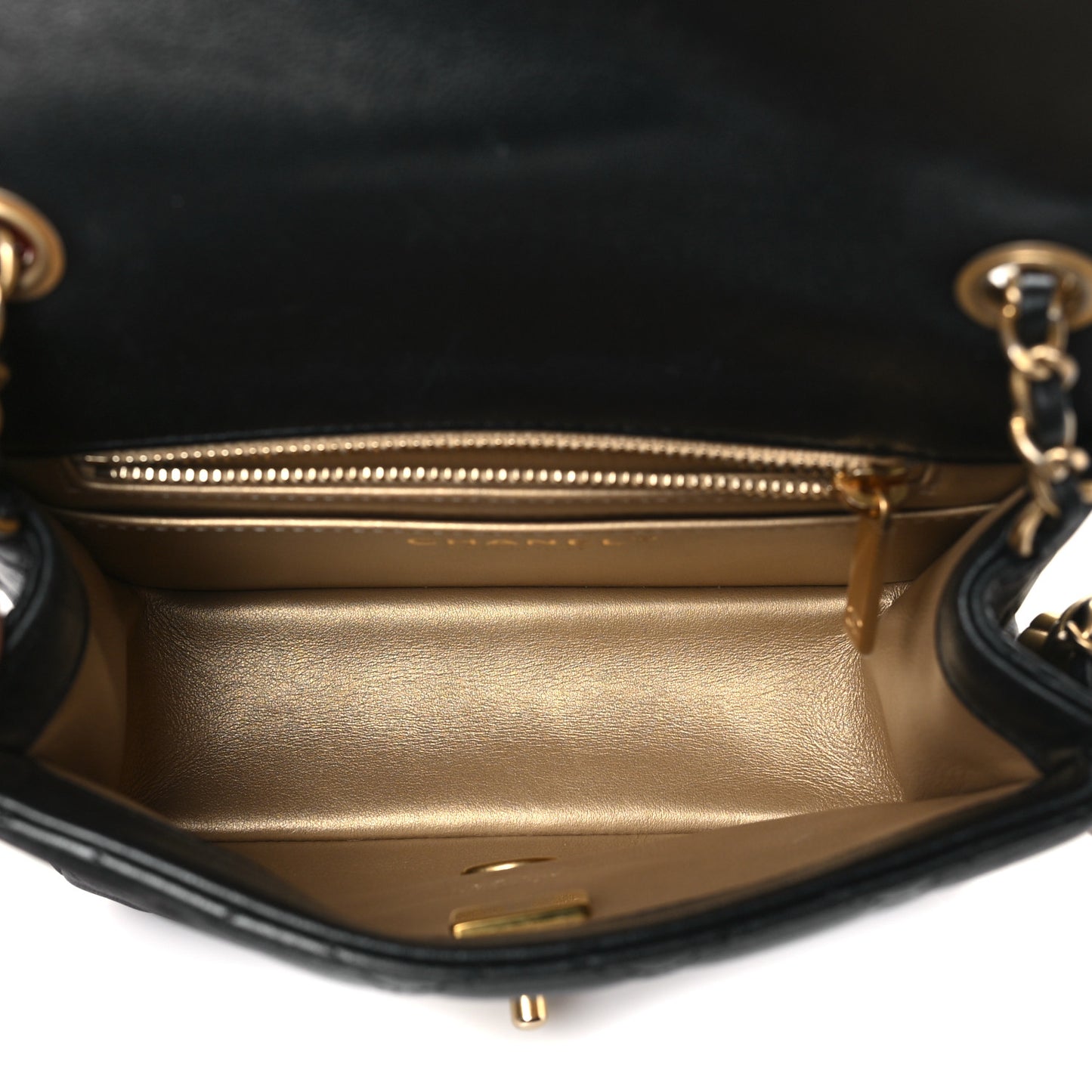 Lambskin Quilted Mini Pearl Crush Flap Black