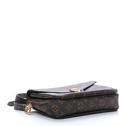 Louis Vuitton Monogram Pochette Metis 3 of 5