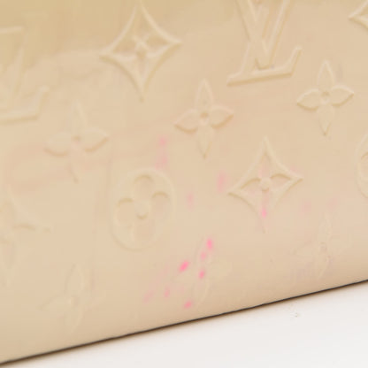 Louis Vuitton Vernis Zippy Wallet Blanc Corail 10 of 10