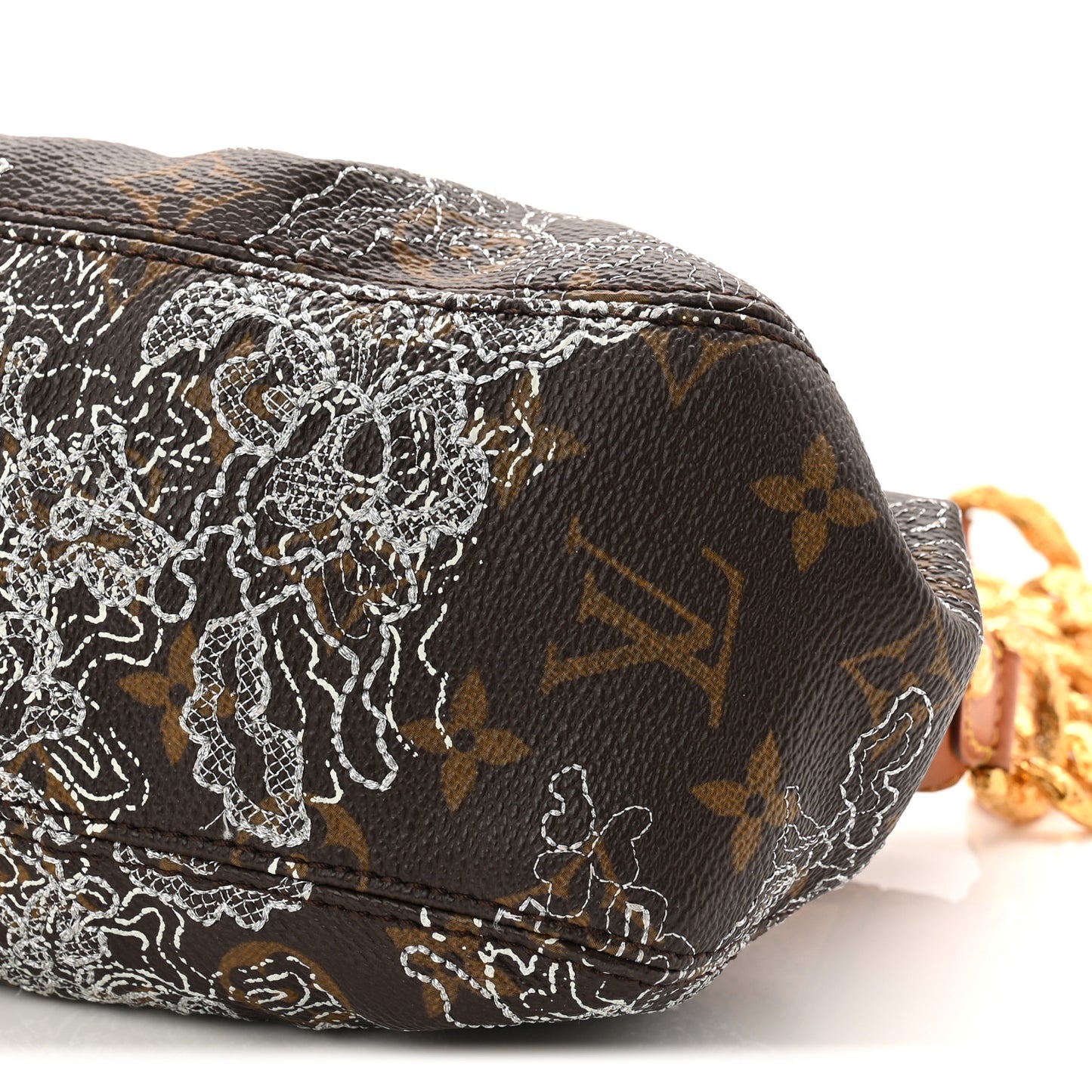Monogram Dentelle Kirsten Gold