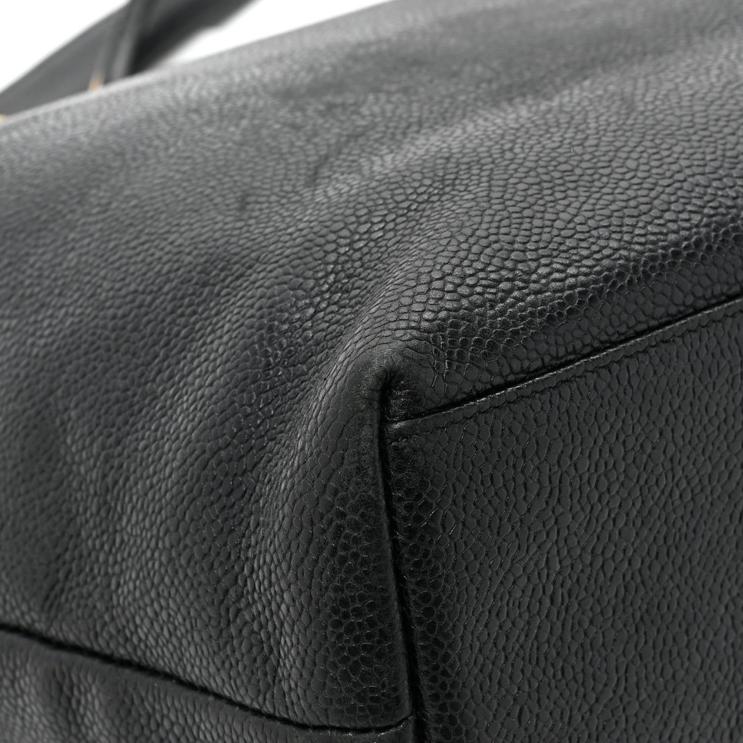 Caviar Flap Shoulder Bag Black