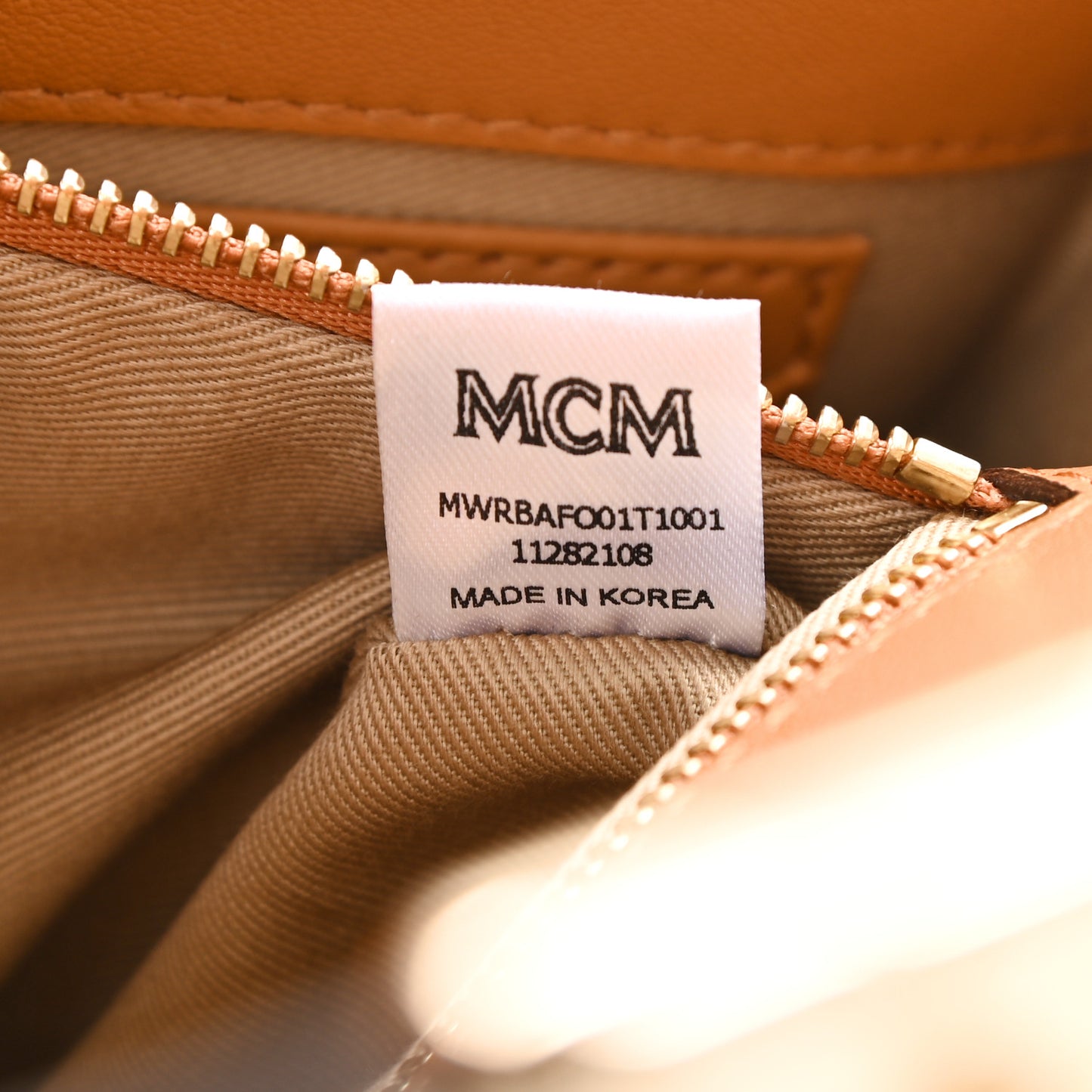 Metallic Visetos Medium Millie Crossbody Bag Berlin Gold