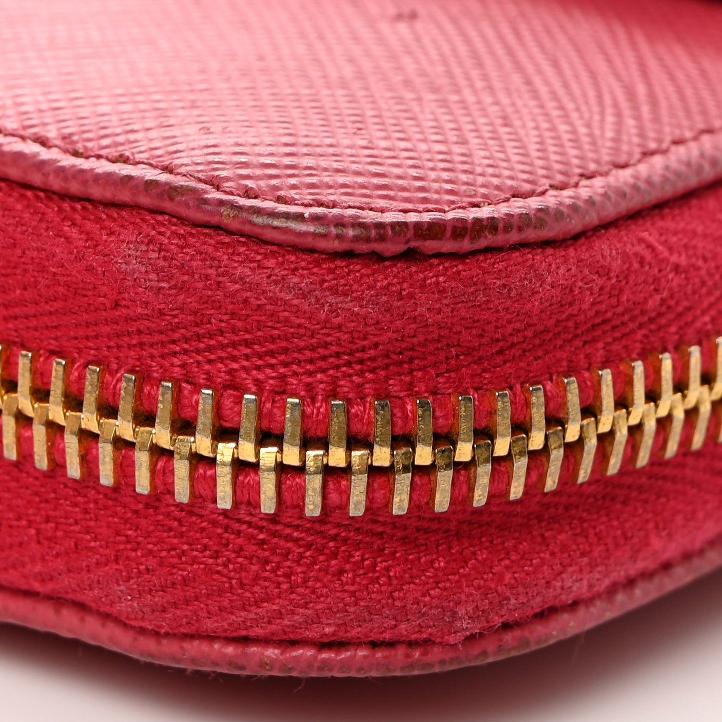 Saffiano Fiocco Bow Zip Around Wallet Peonia