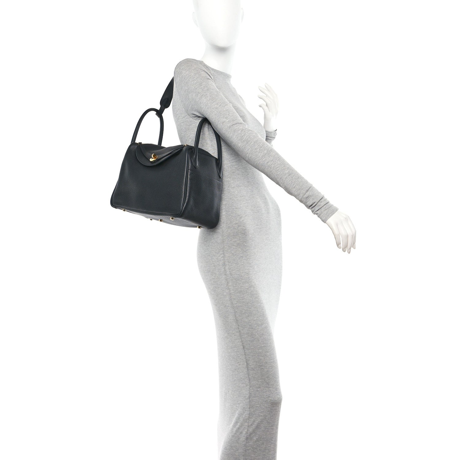 Hermes Taurillon Clemence Lindy 30 Black 2 of 13