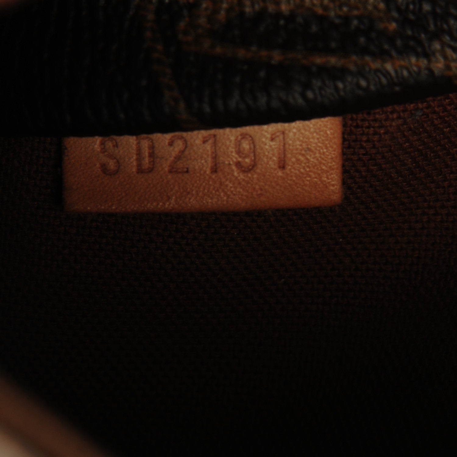 Louis Vuitton Monogram Totally PM 9 of 11