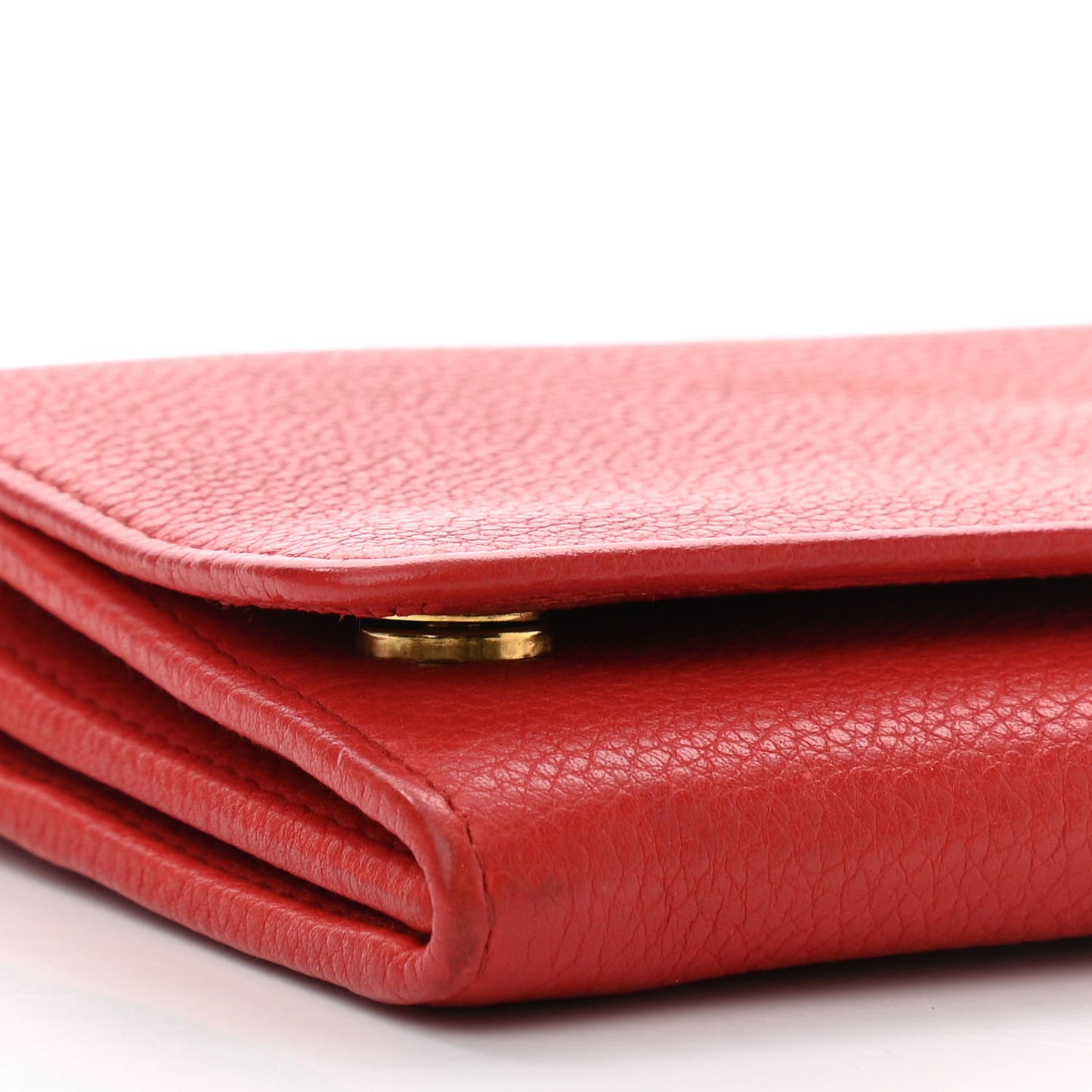 Vitello Grain Metal Oro Chain Wallet Lacca