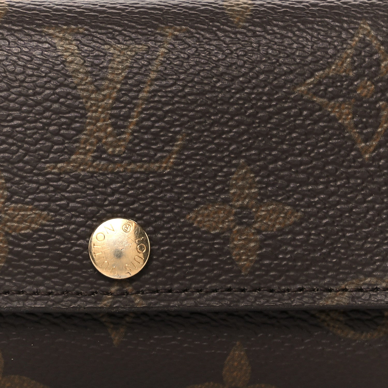 Louis Vuitton Monogram 6 Key Multicles Holder 9 of 9