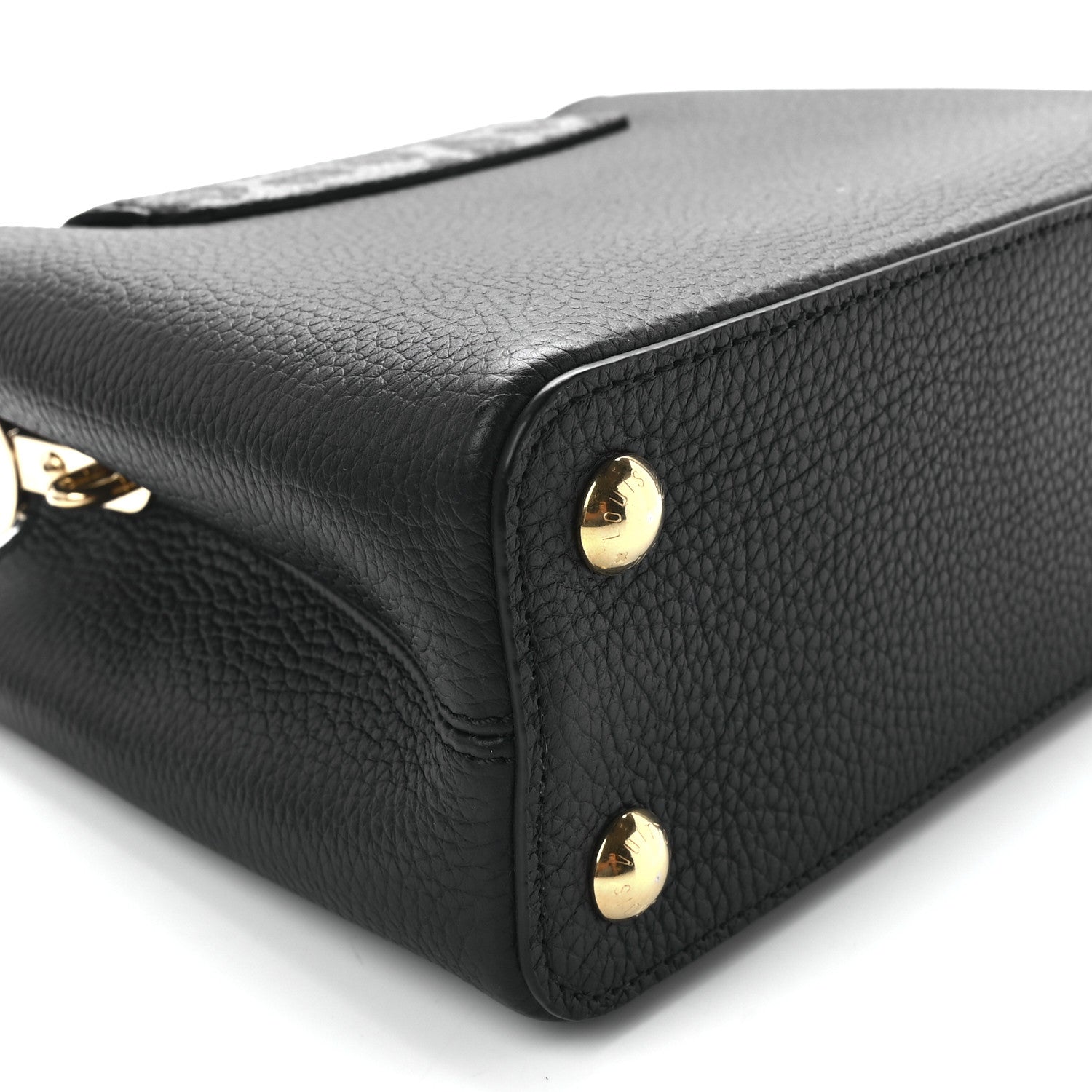 Louis Vuitton Taurillon Capucines Leopard BB Black 9 of 10