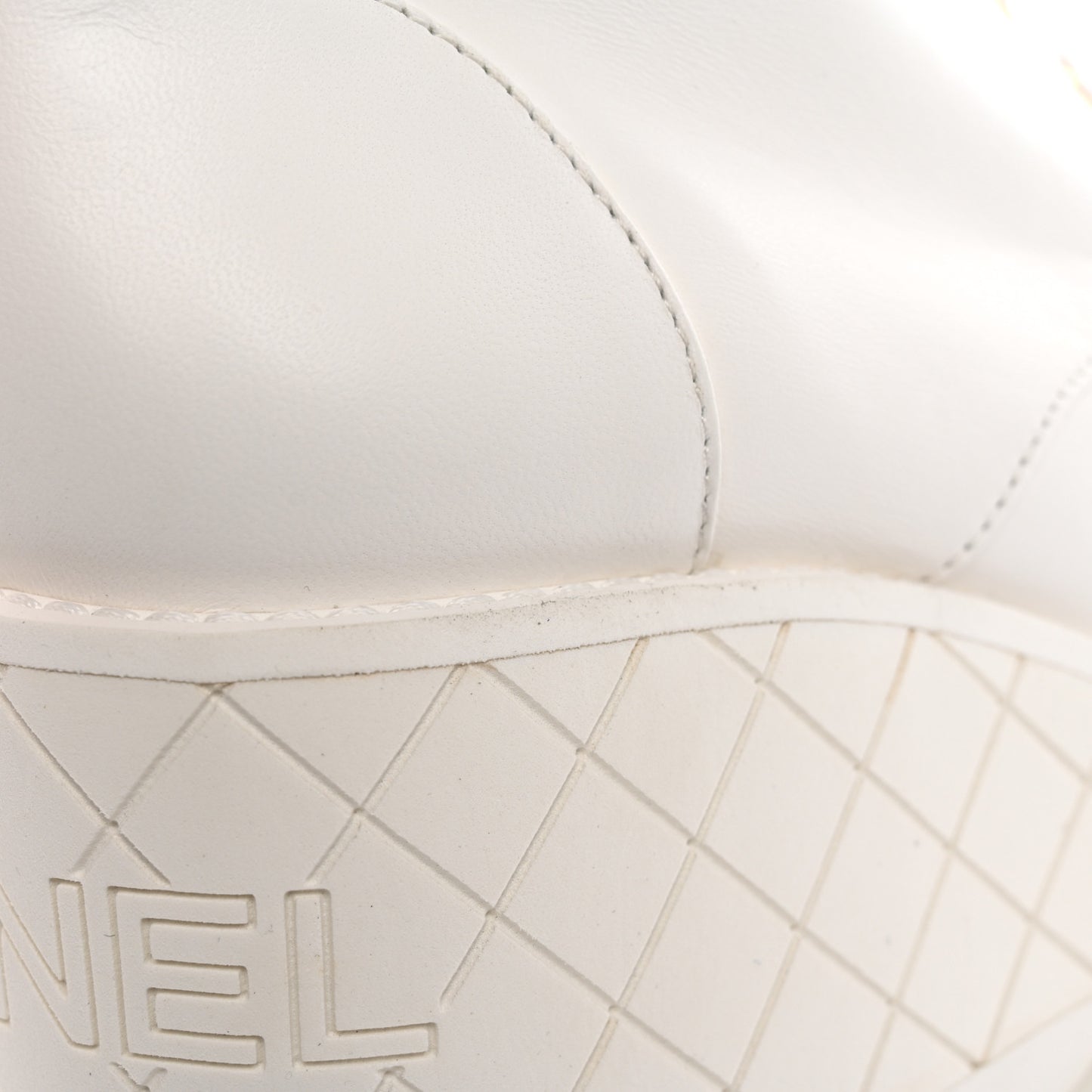 Lambskin Quilted Lace Up Wedge Combat Boots 37.5 White