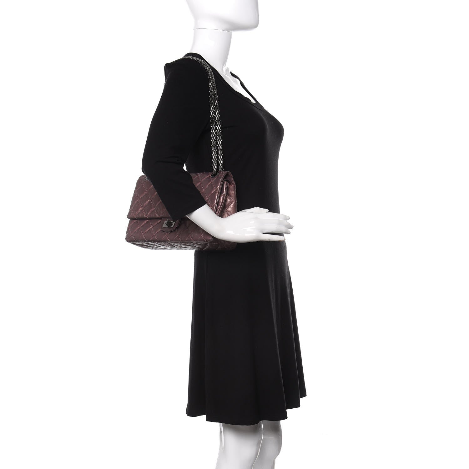 Chanel Metallic Aged Calfskin Quilted 2.55 Reissue 226 Flap Rose Fonce 2 of 13