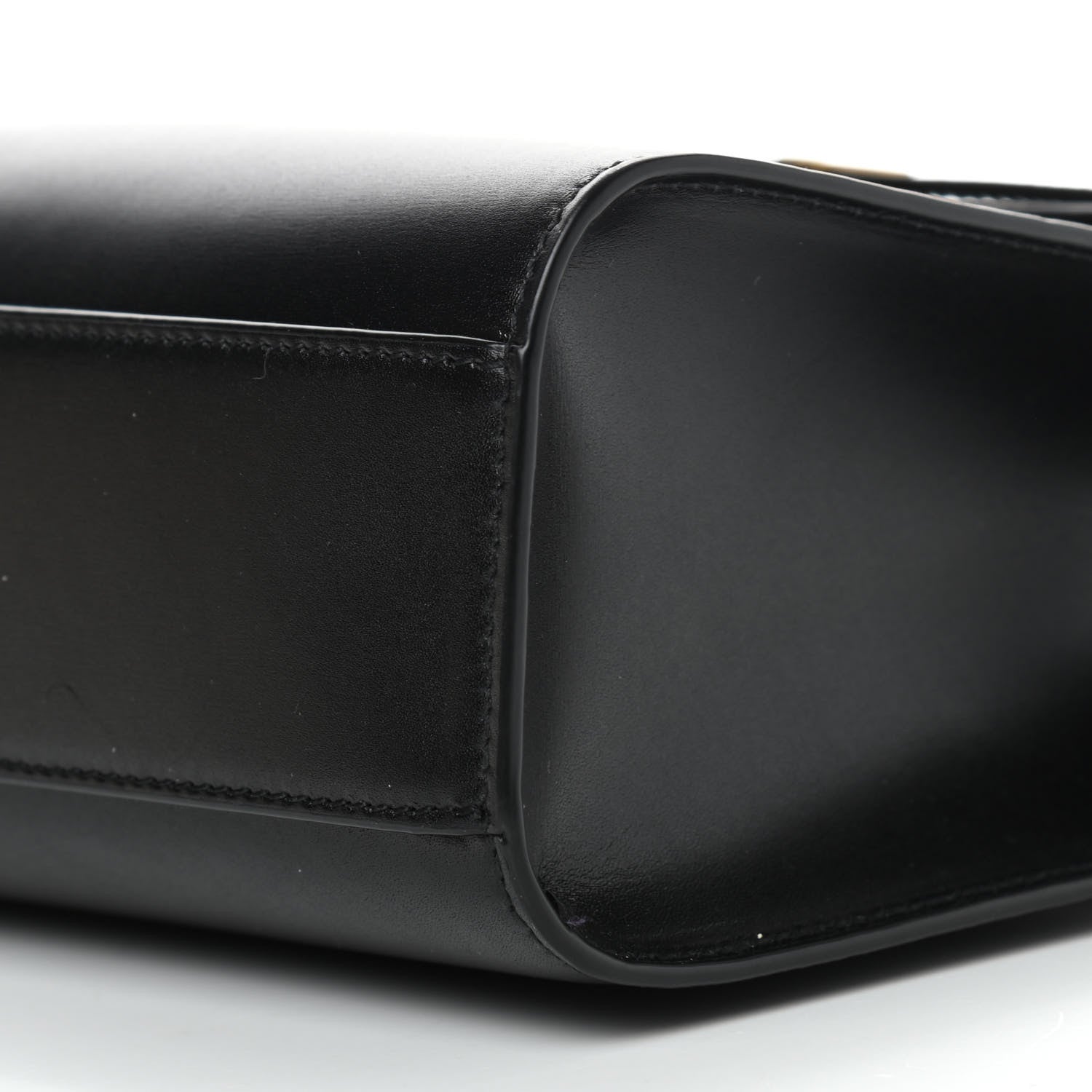 Saint Laurent Smooth Calfskin Manhattan Shoulder Bag Black 8 of 8