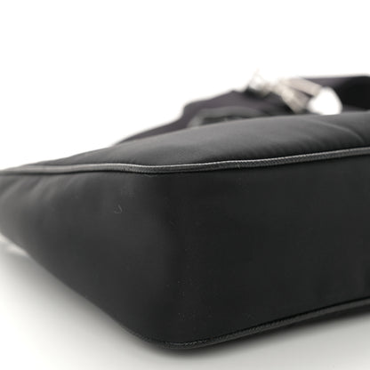 Prada Nylon Re-Edition 2005 Shoulder Bag Black 10 of 10