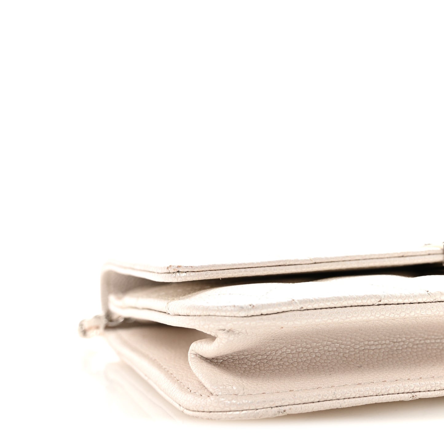 Iridescent Caviar Quilted Golden Class Wallet On Chain WOC White