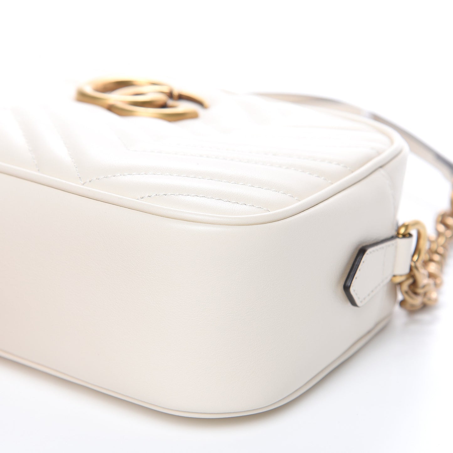 Calfskin Matelasse Small GG Marmont Chain Shoulder Bag White