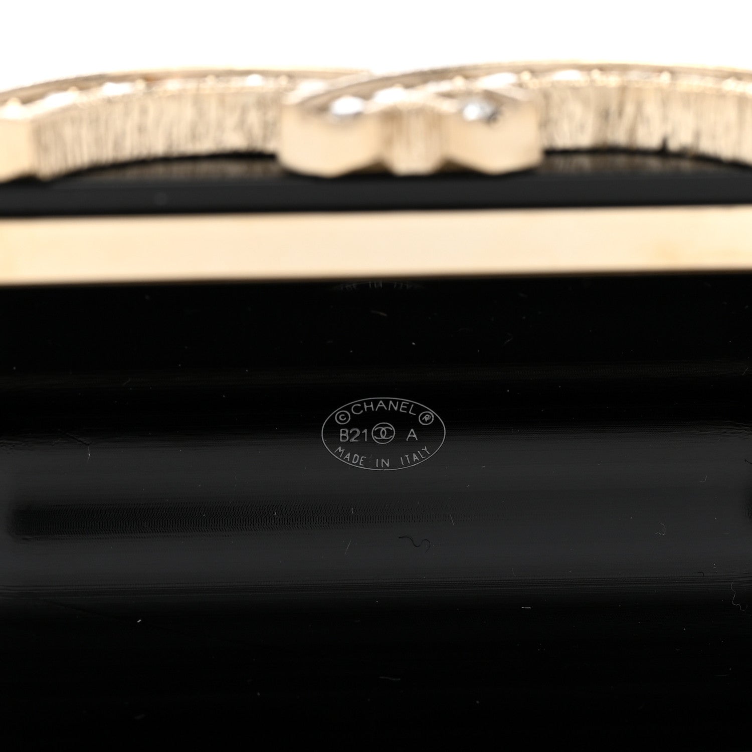 Chanel Resin Crystal Pearl Airpods Pro Holder Necklace Black Pearly White 6 of 7