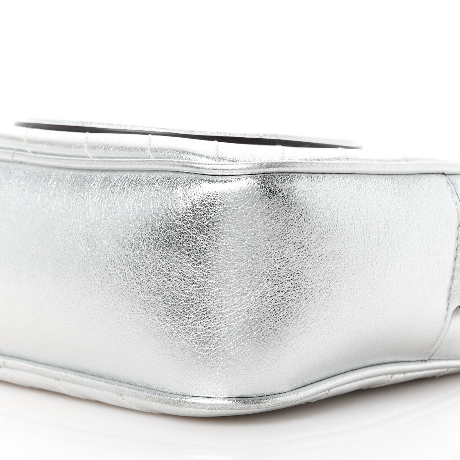 Gucci Metallic Sakai Be Green Calfskin Diagonal Stitched Small Blondie Shoulder Bag Silver 11 of 13