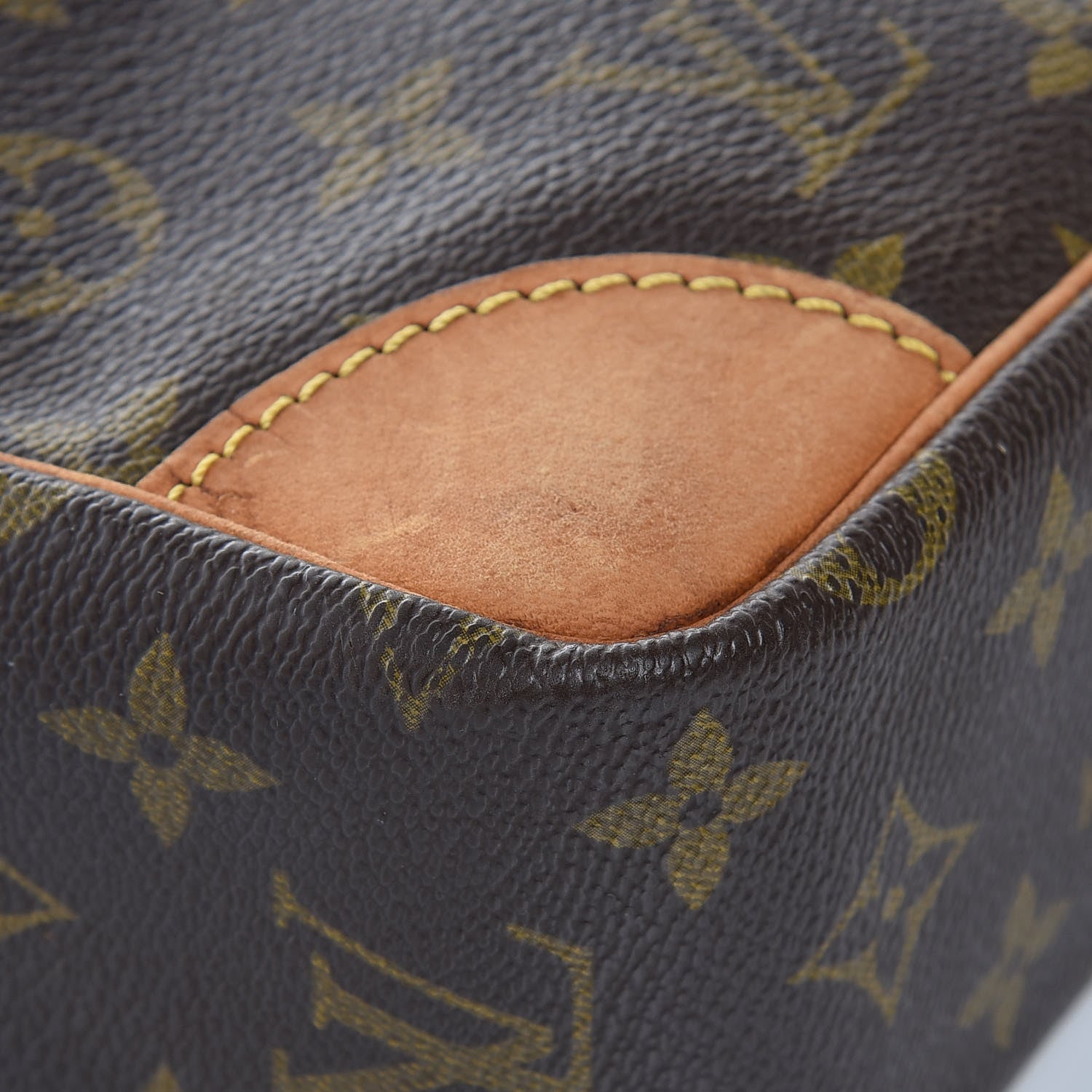 Louis Vuitton Monogram Trocadero 30 10 of 19