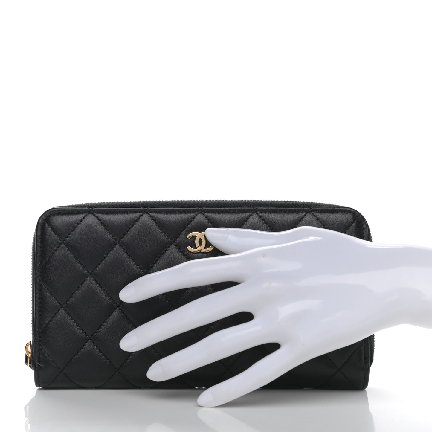Lambskin Quilted Large Gusset Zip Around Wallet Black