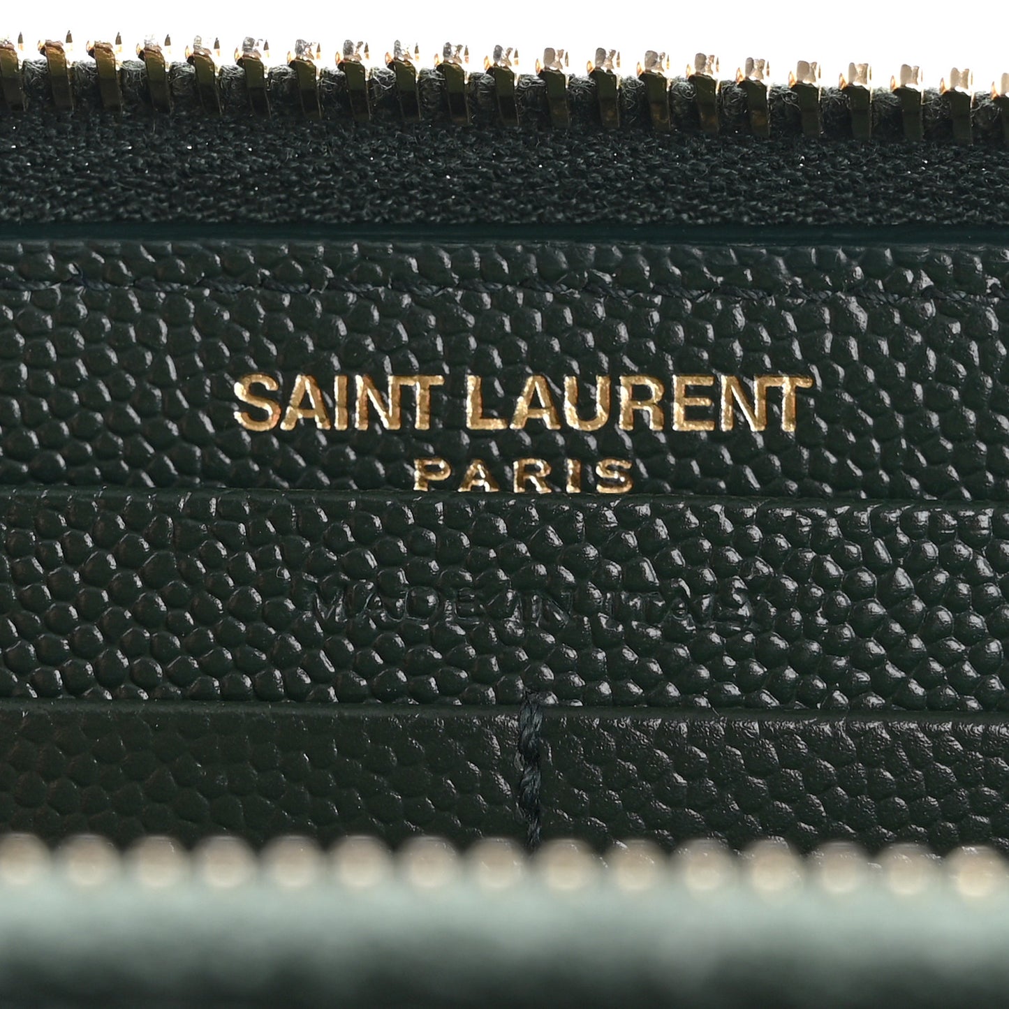 Grain De Poudre Matelasse Chevron Monogram Zip Around Wallet New Vert Fonce