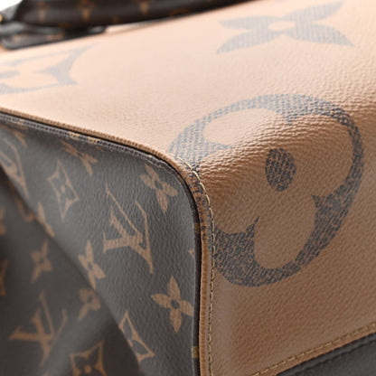 Louis Vuitton Reverse Monogram Giant Onthego MM 11 of 13