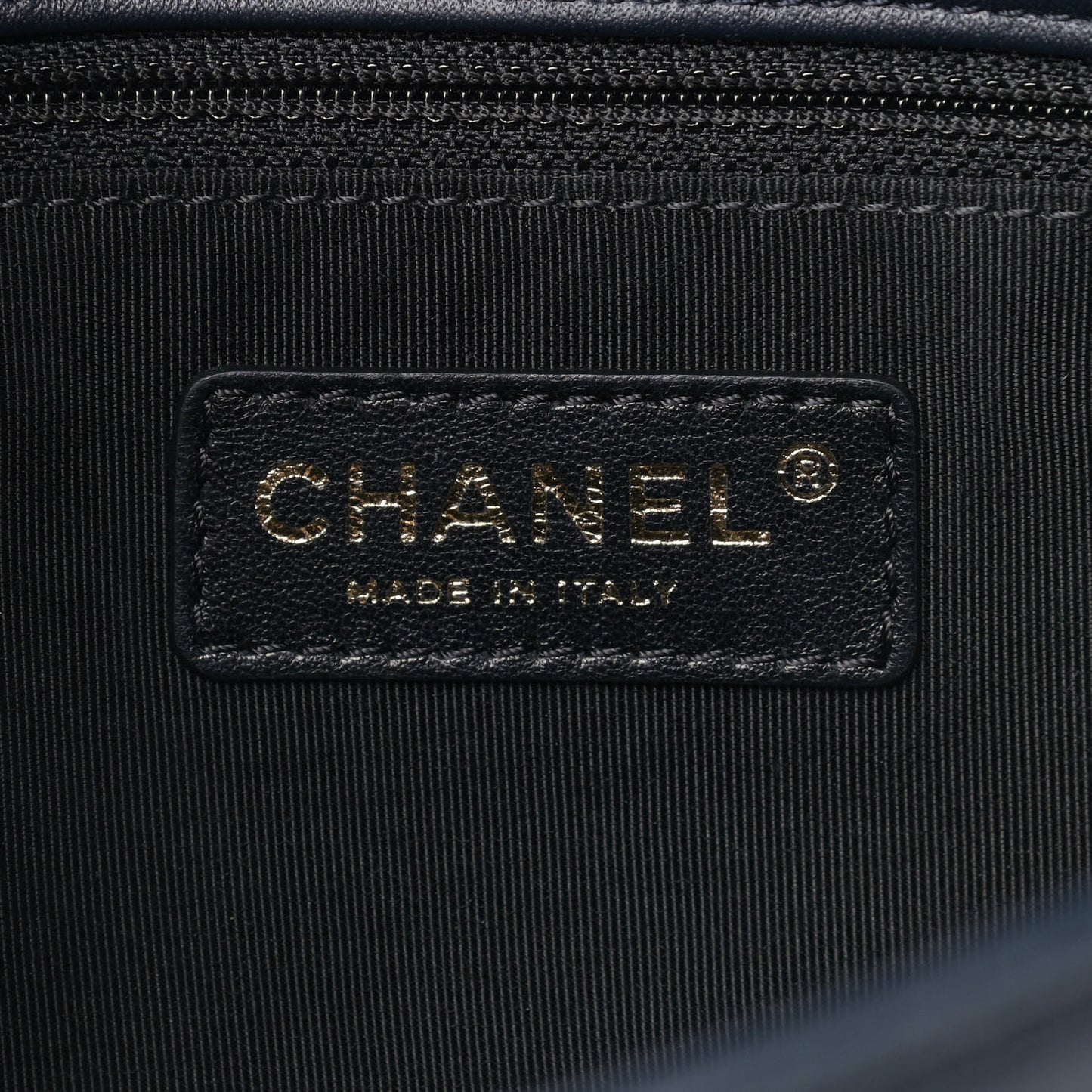Lambskin Quilted Medium Graphic Flap Navy Black