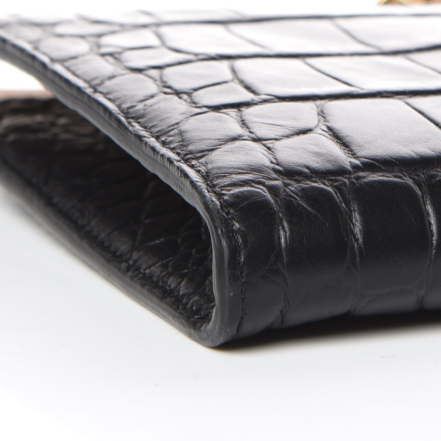 Calfskin Crocodile Embossed Knuckle Flat Clutch Black Gold