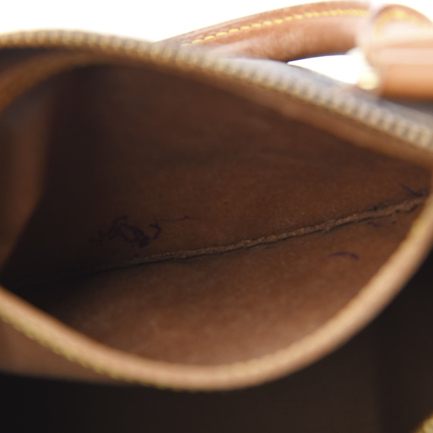 Louis Vuitton Monogram Speedy 30 8 of 13